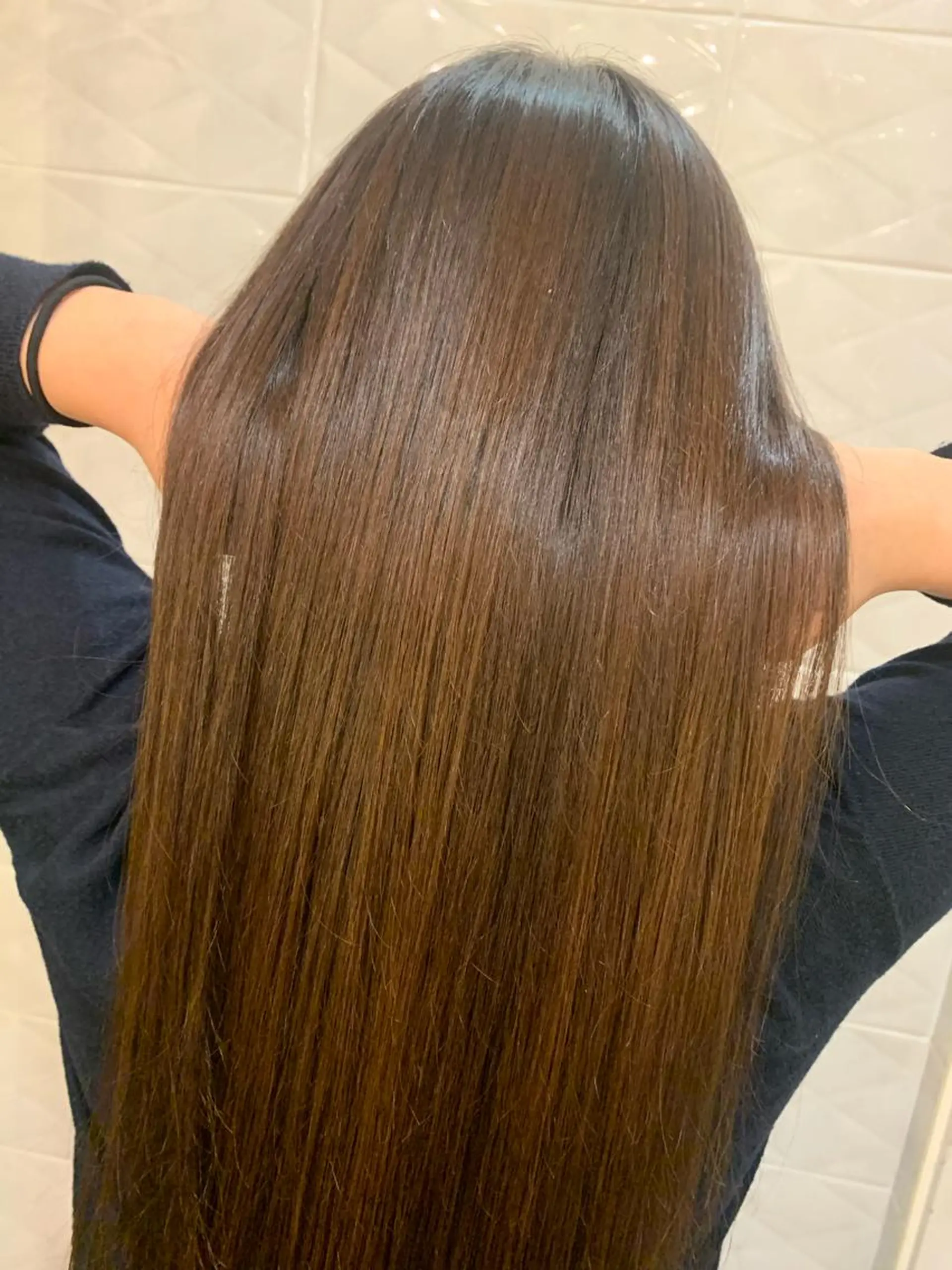 ロング カット 縮毛矯正 LucksiMie ginza  明松のヘアスタイル