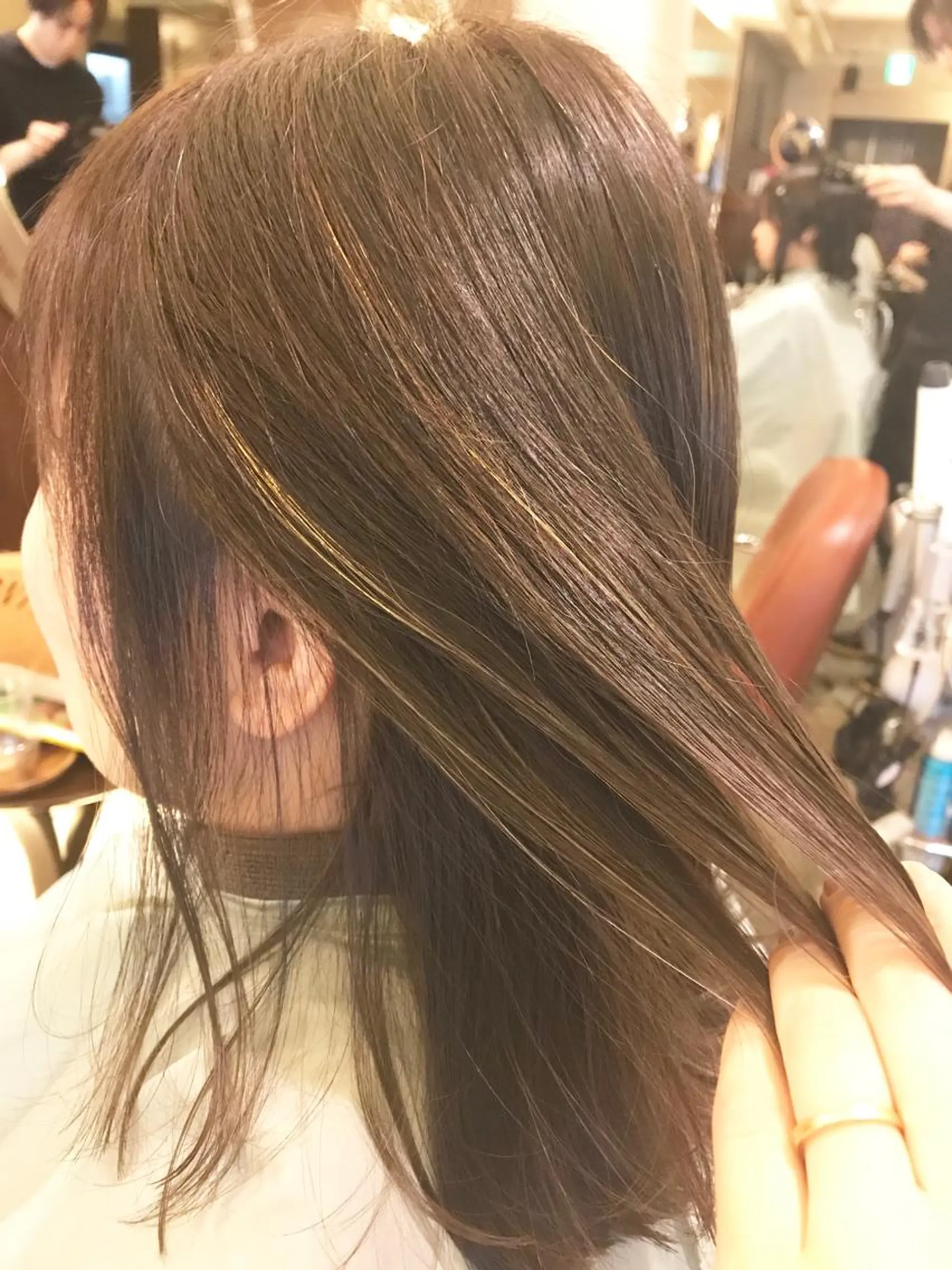 カラー 356所属・木山 ゆかりのヘアスタイル