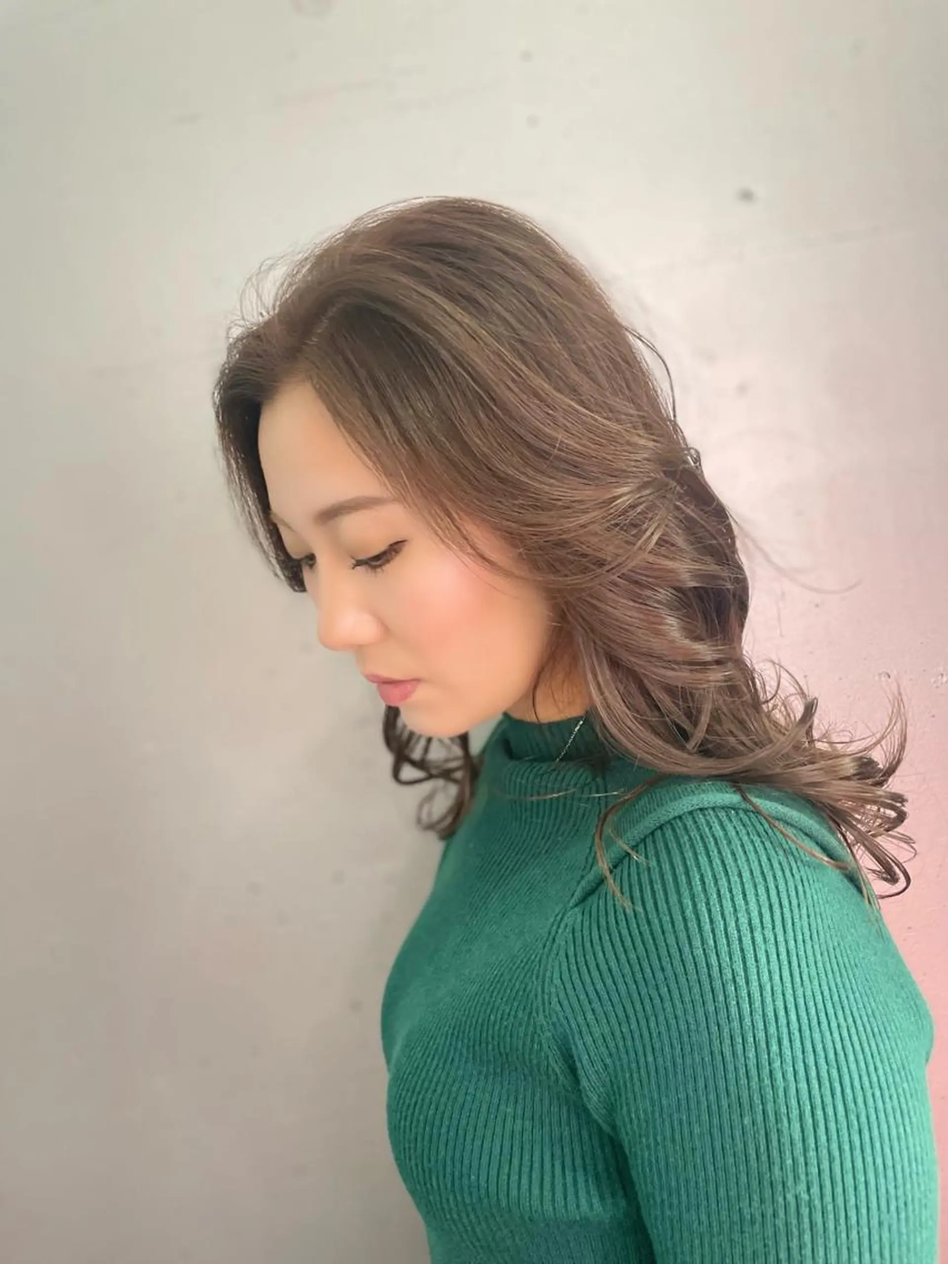 セミロング 外国人風カラー TMJ所属・バズる韓国ヘア 🇰🇷溝邊　拓麿のヘアスタイル