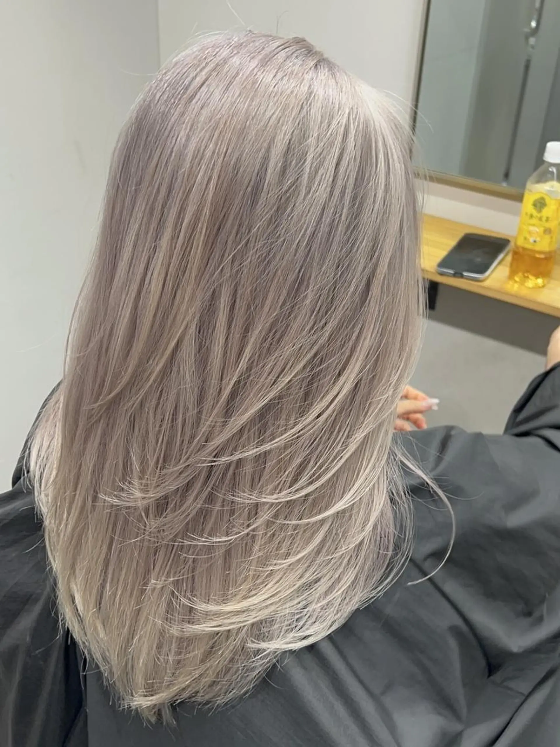 ミディアム カラー ブリーチ ダブルカラー ✨【公式】 juhl.横浜✨のヘアスタイル