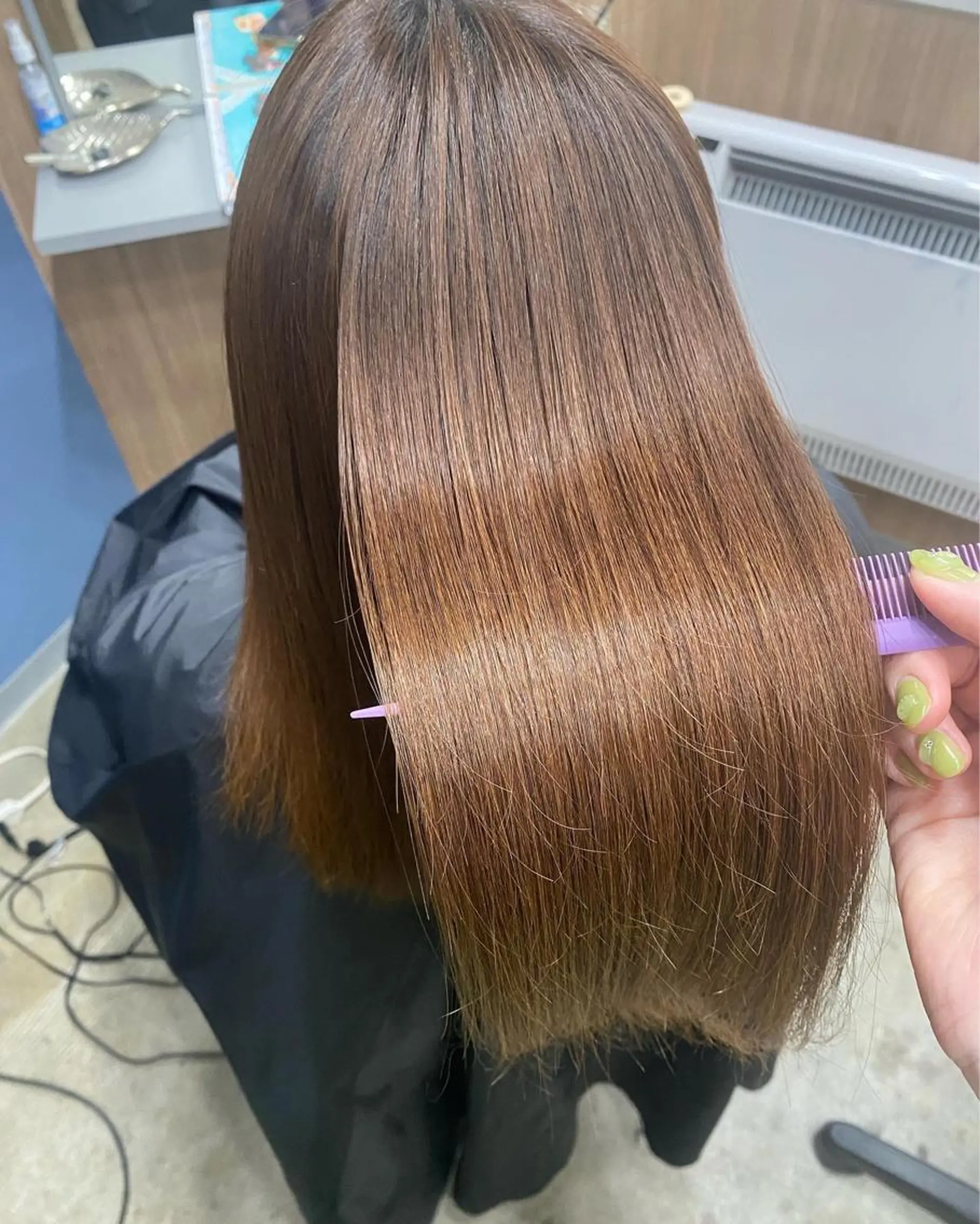 ロング SOAR所属・【髪質改善・コテ巻き パーマ】　長浜千紘のヘアスタイル