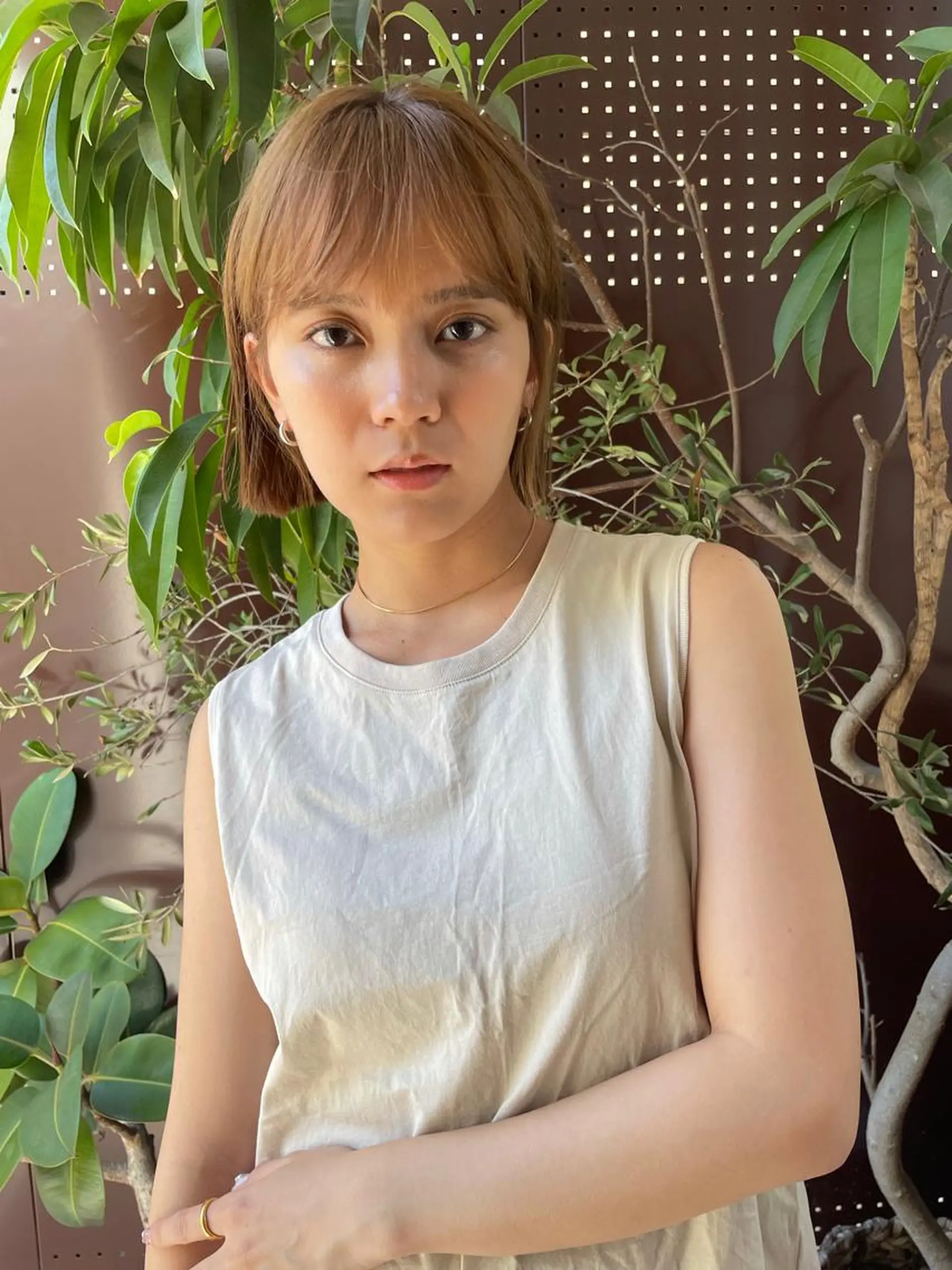 ショート カラー 切りっぱなしボブ ベージュカラー ボブ ヘアカラー トリートメント ボブ/レイヤー/ケア パーマ/リュウタのヘアスタイル