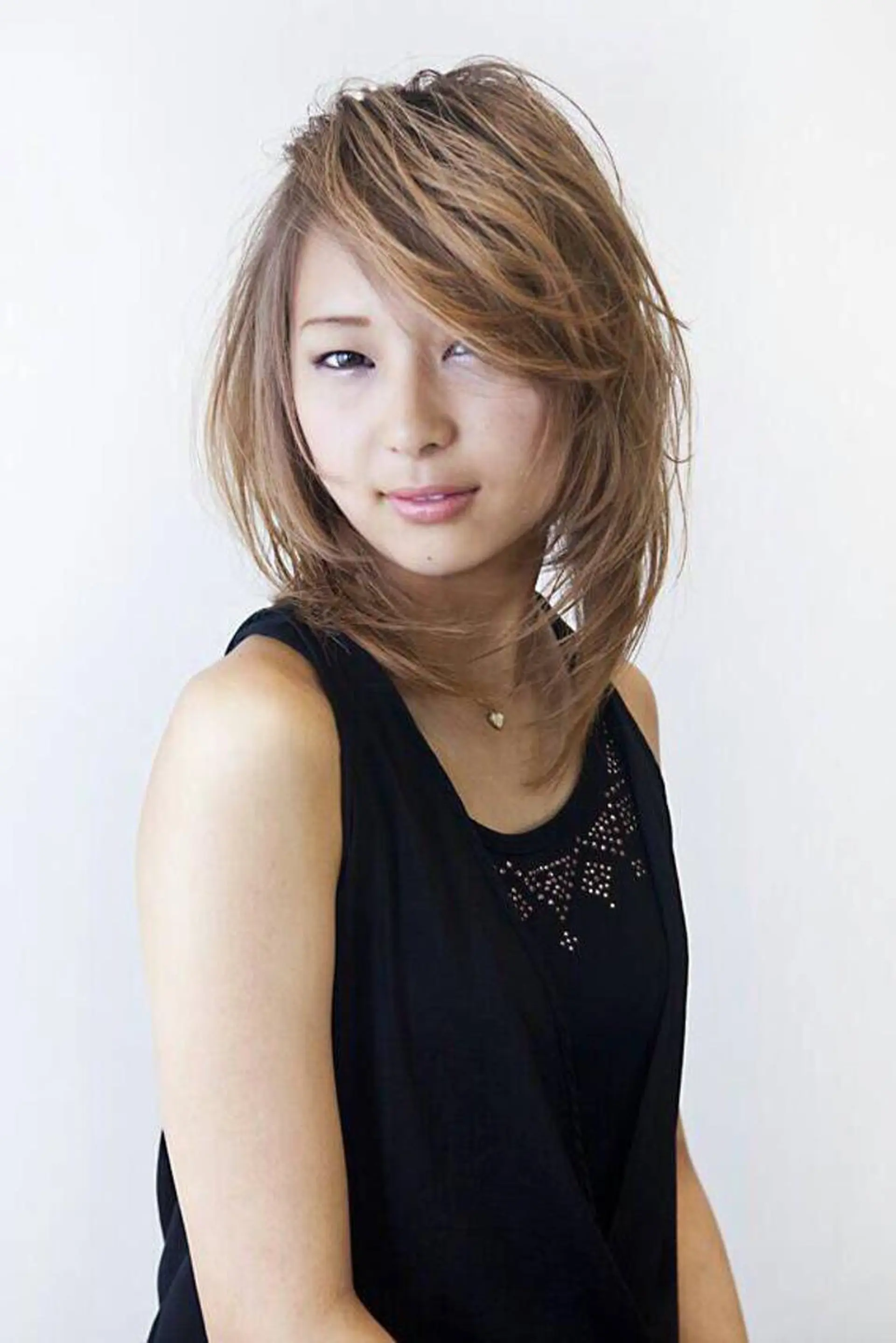セミロング 縮毛矯正/髪質改善 レイヤー/山内健太郎のヘアスタイル