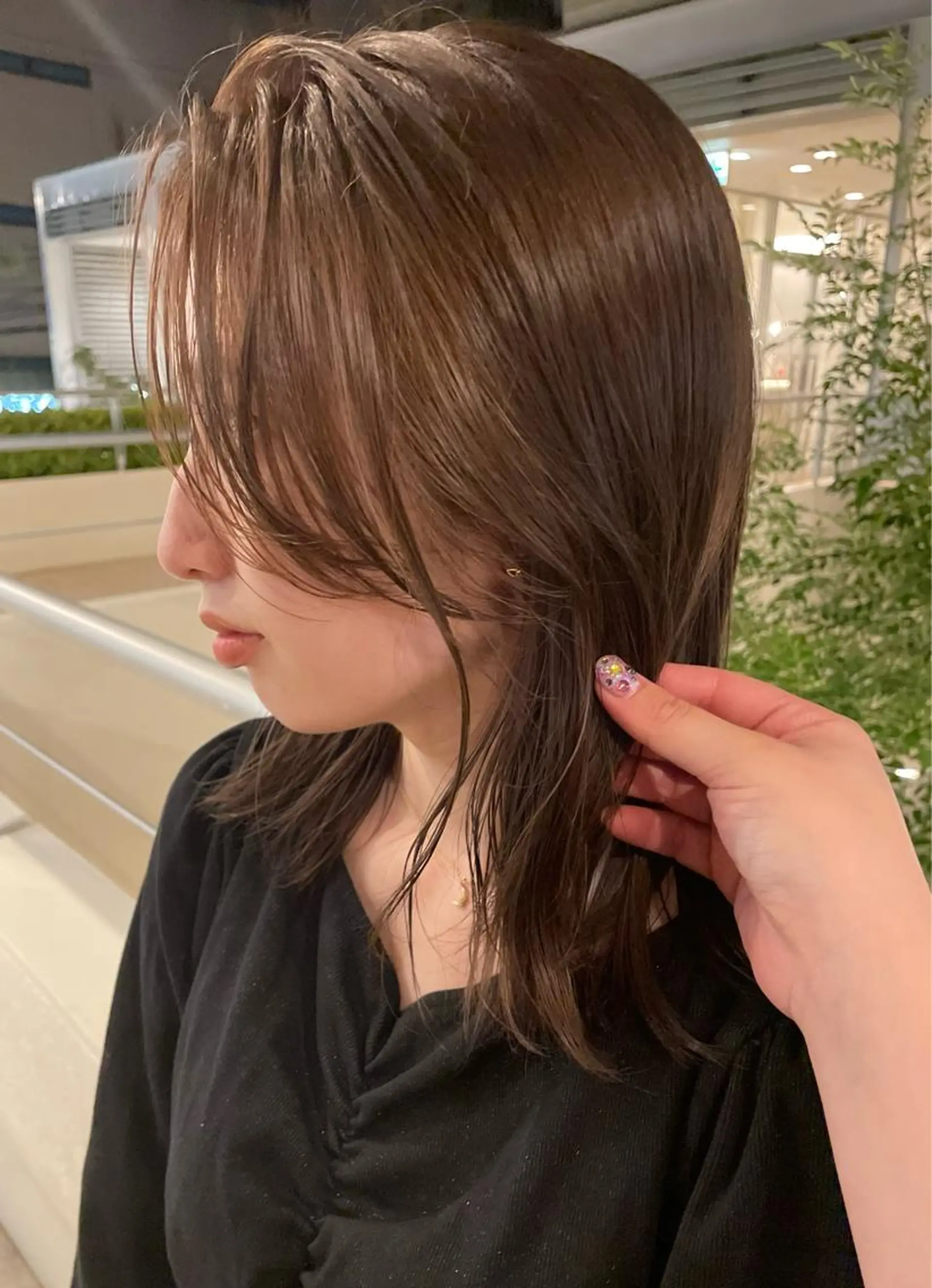 ミディアム カラー ベージュカラー ブラウンカラー ヘアカラー トリートメント MIU/ルーツカラー ボブ/顔周りレイヤーのヘアスタイル