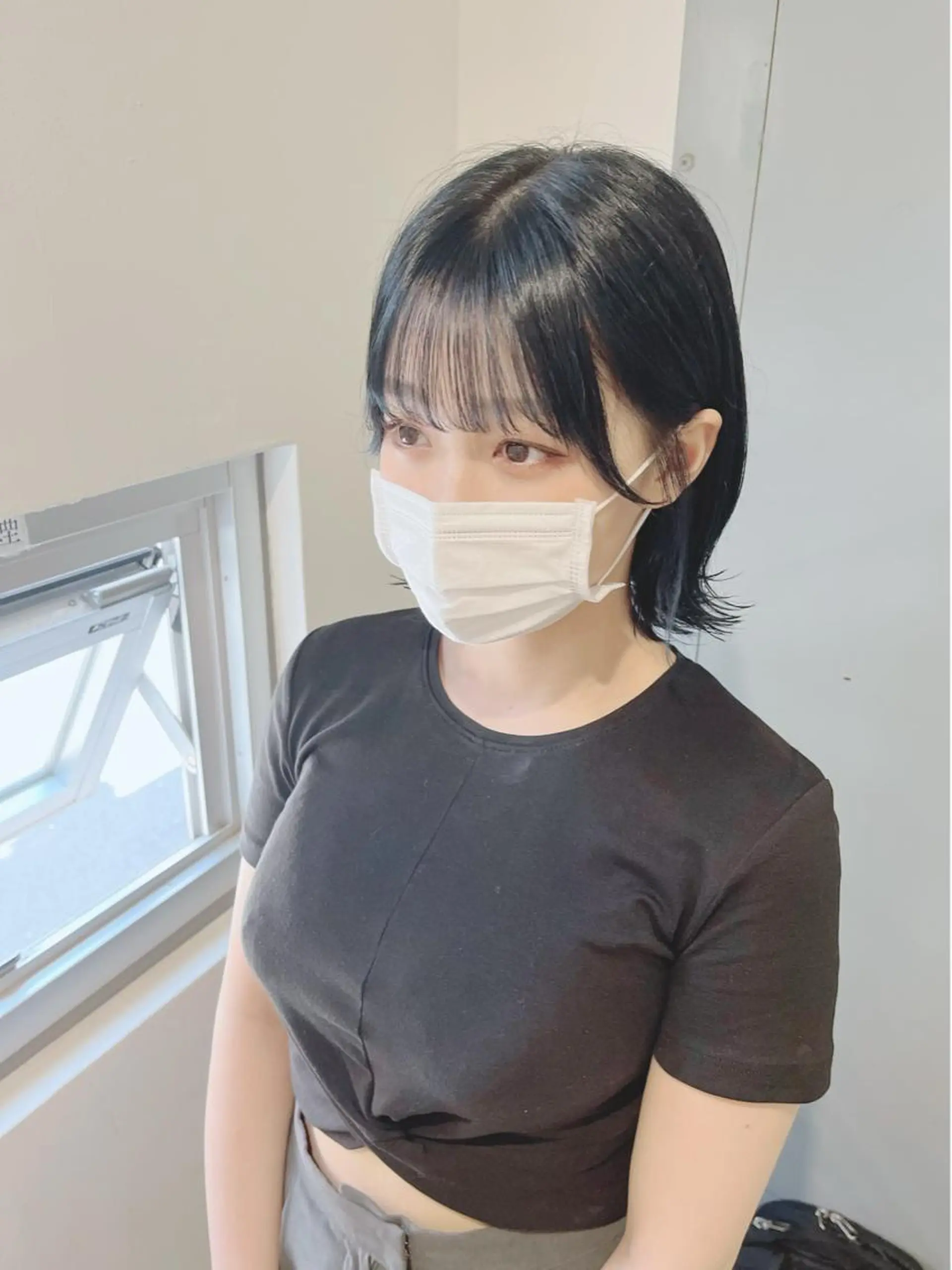 ショート カラー ヘアアレンジ 黒髪 ブルーカラー ブルーブラック 天使の羽バング・フェザーバング 🤍レイヤーカット/ 清楚系🤍拓朗のヘアスタイル