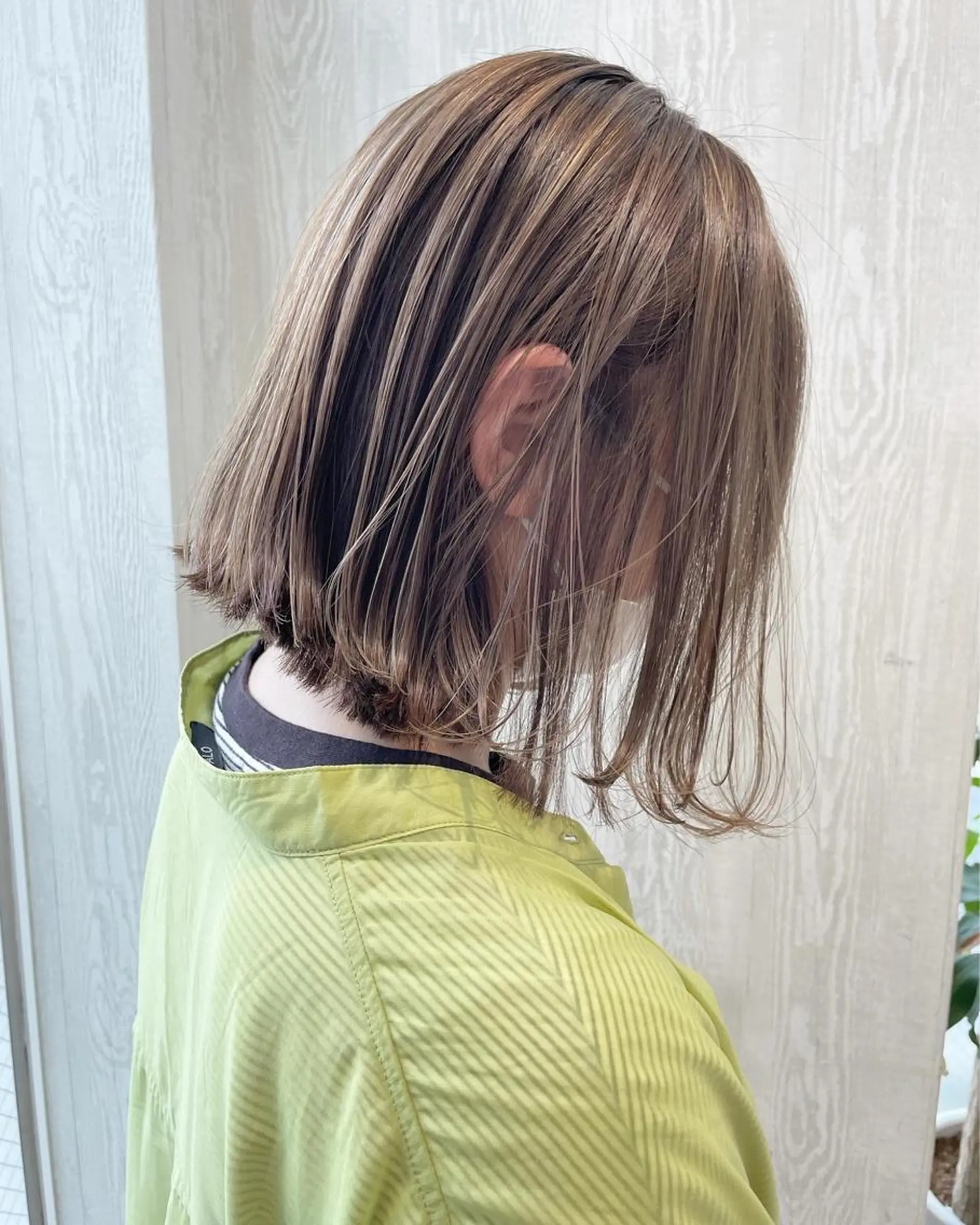ミディアム カラー アッシュ ベージュカラー 透明感カラー ボブ 外国人風カラー ヘアカラー トリートメント 河合秀明/ハイライト /インナーカラーのヘアスタイル