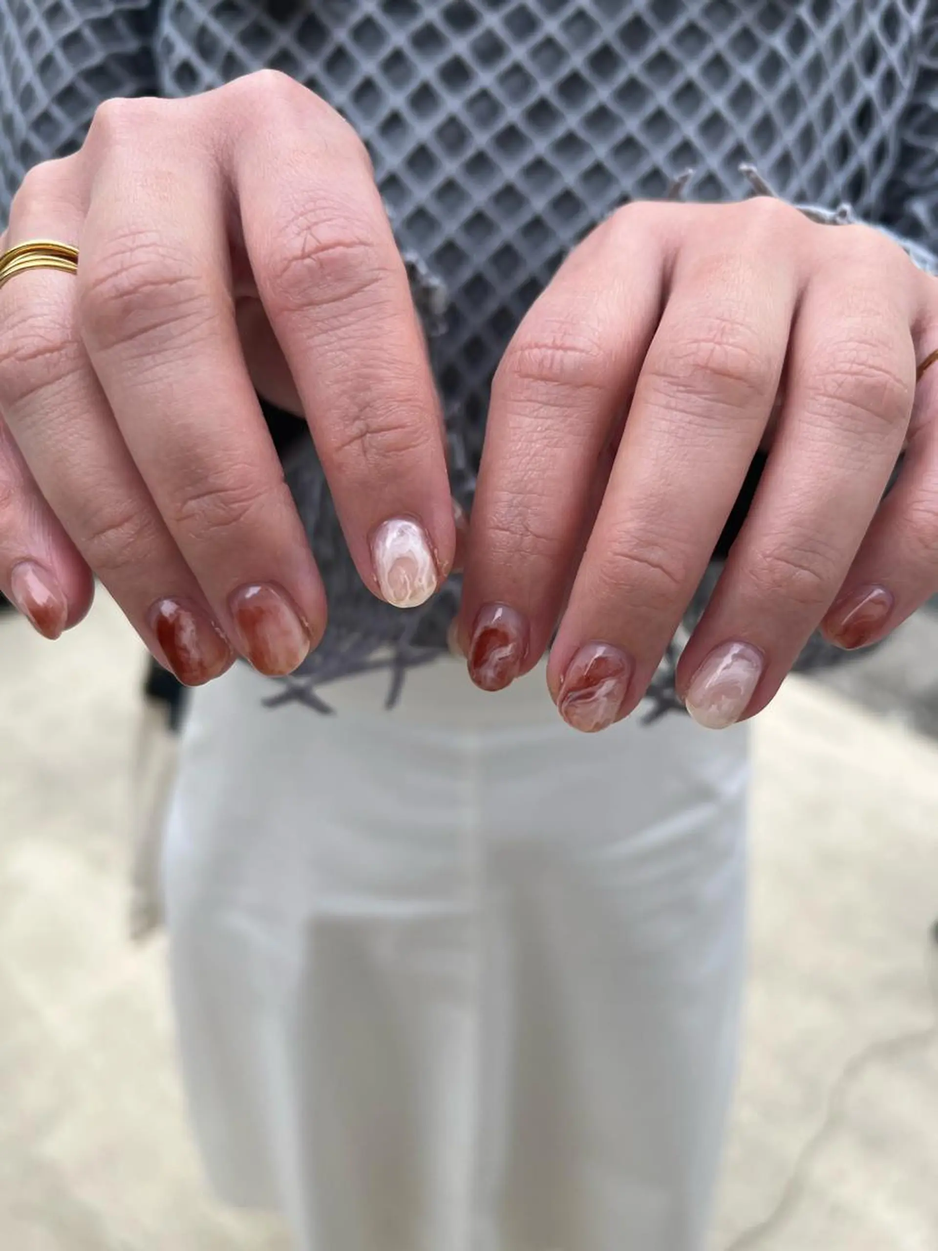 ネイル ブラウン ニュアンスネイル ヘアメイクネイリスト 💄💅hidemiのネイルデザイン