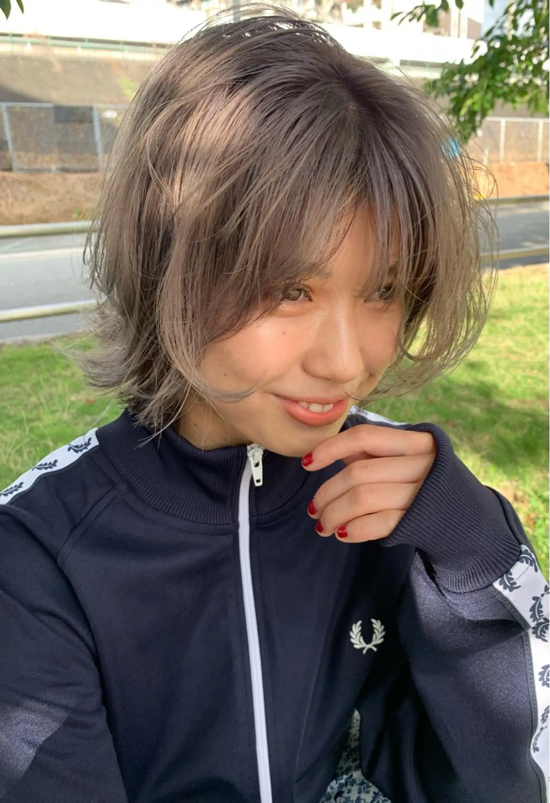 ミディアム Haru/THREE …by velvetのヘアスタイル