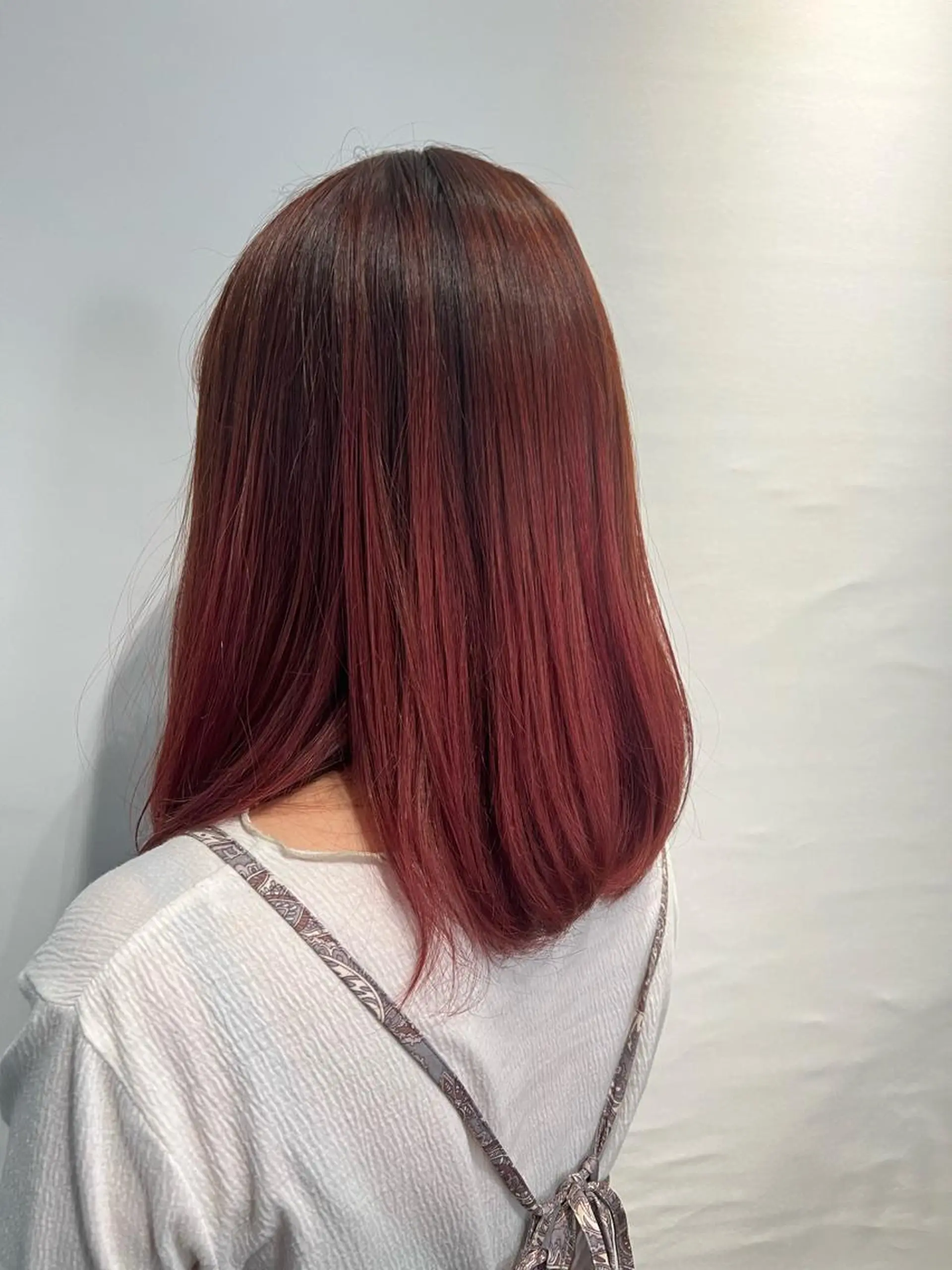 セミロング カラー ベージュカラー ブリーチ グラデーションカラー ブリーチなしカラー ANDLIFE KAHOのヘアスタイル
