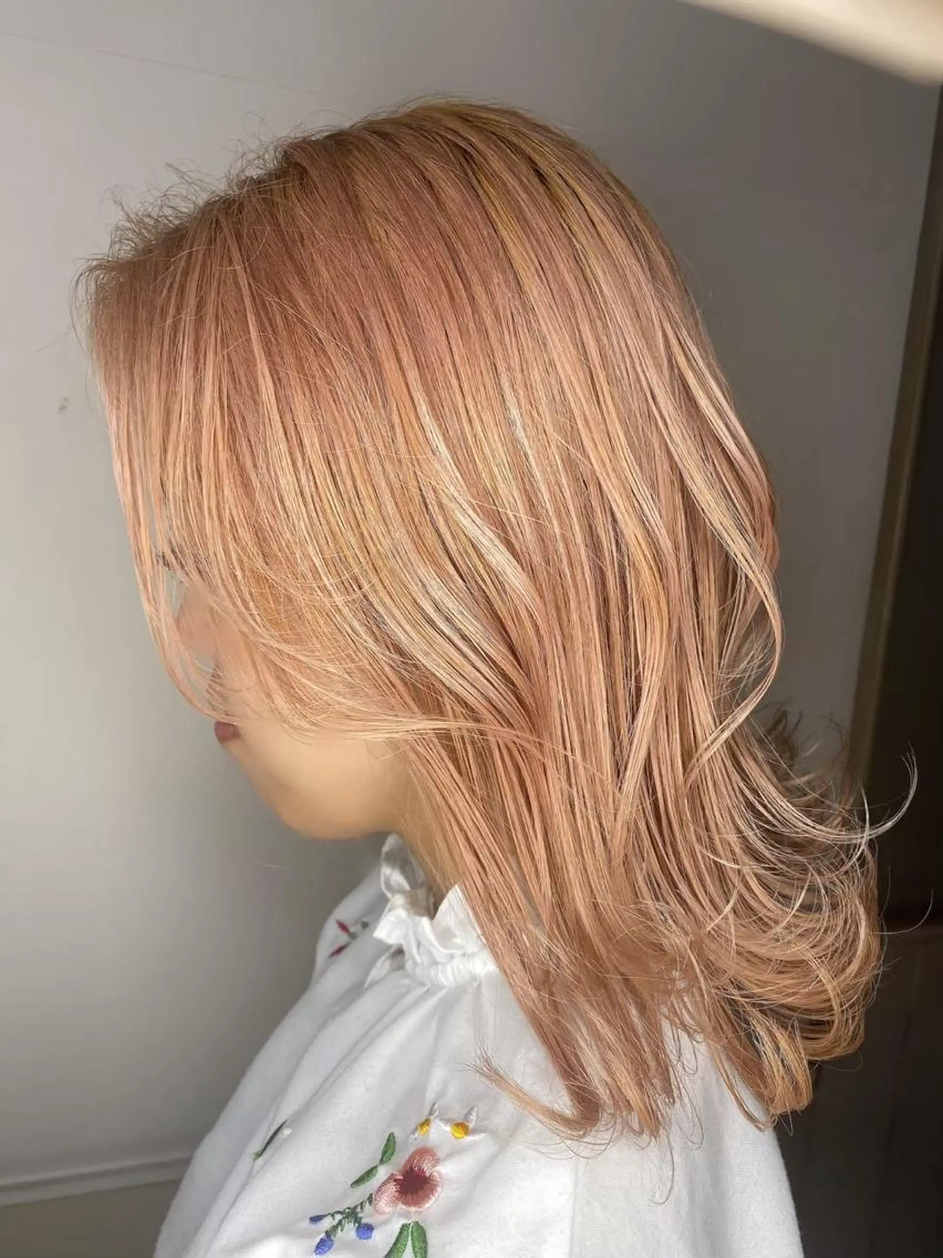 ミディアム カラー ヘアアレンジ ヘアカラー トリートメント 🦋韓国ヘア 坂本 菜摘🦋のヘアスタイル