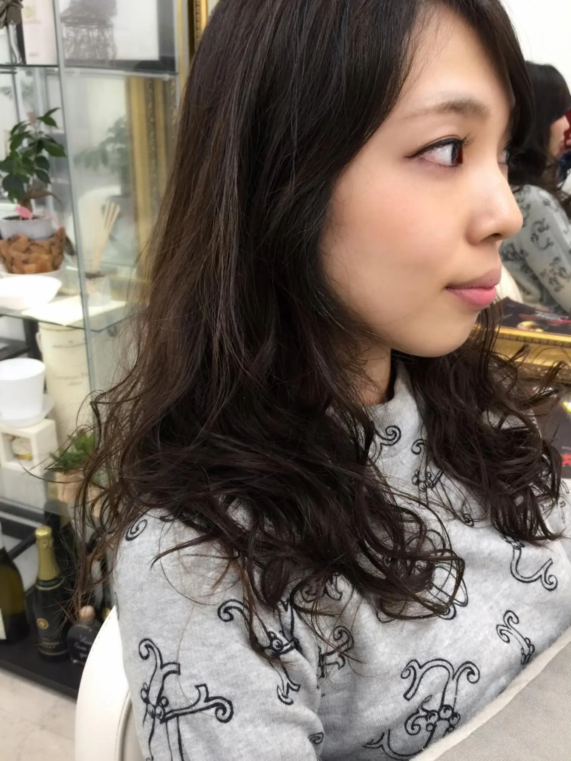 セミロング ajuga所属・hama yukiのヘアスタイル