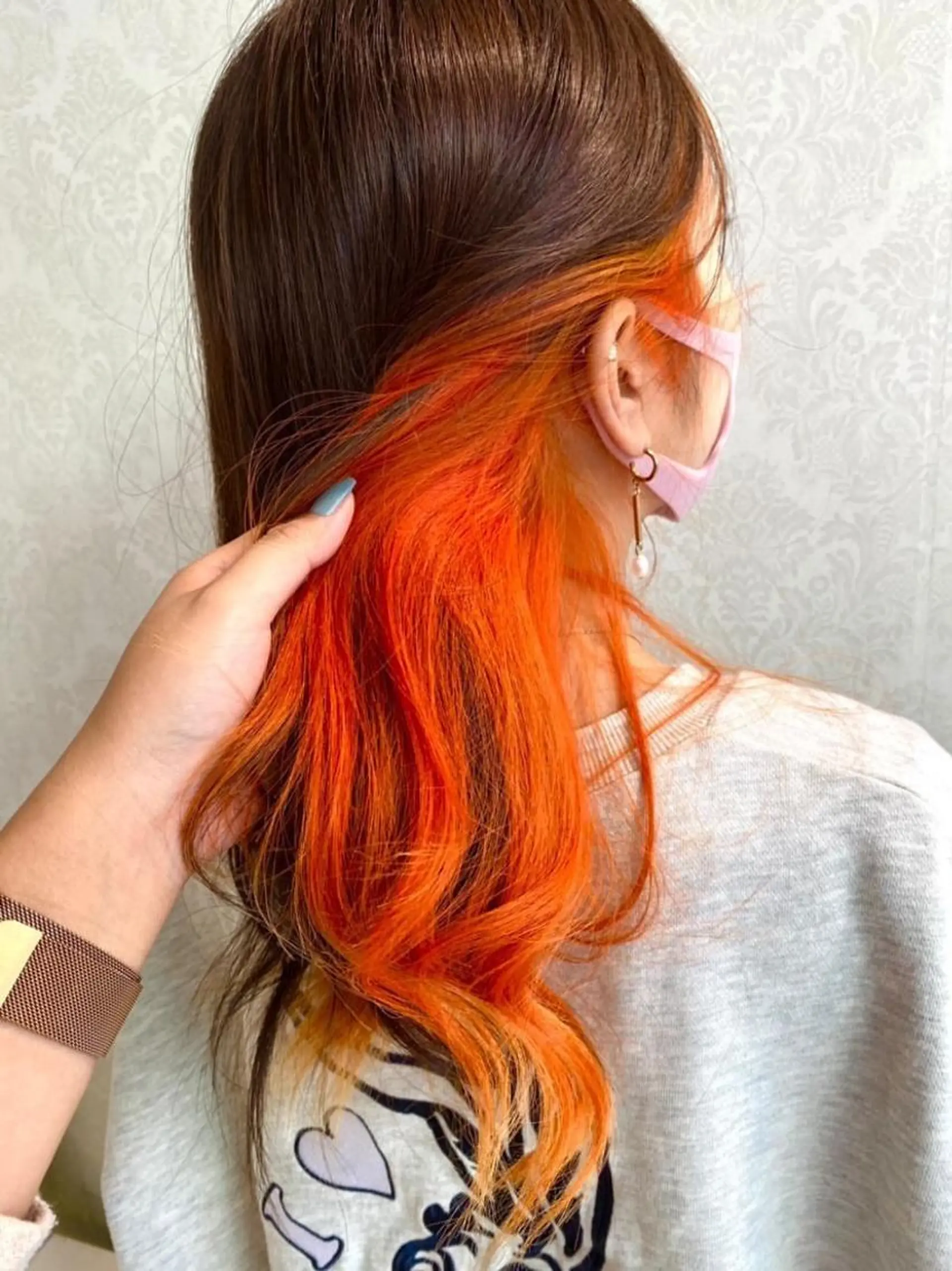 ショート カラー パーマ ヘアアレンジ メンズ キッズ メンズインナーカラー インナーカラー オレンジ カット 縮毛矯正 トリートメント 髪質改善/美髪矯 正ヤマモトハルキのヘアスタイル