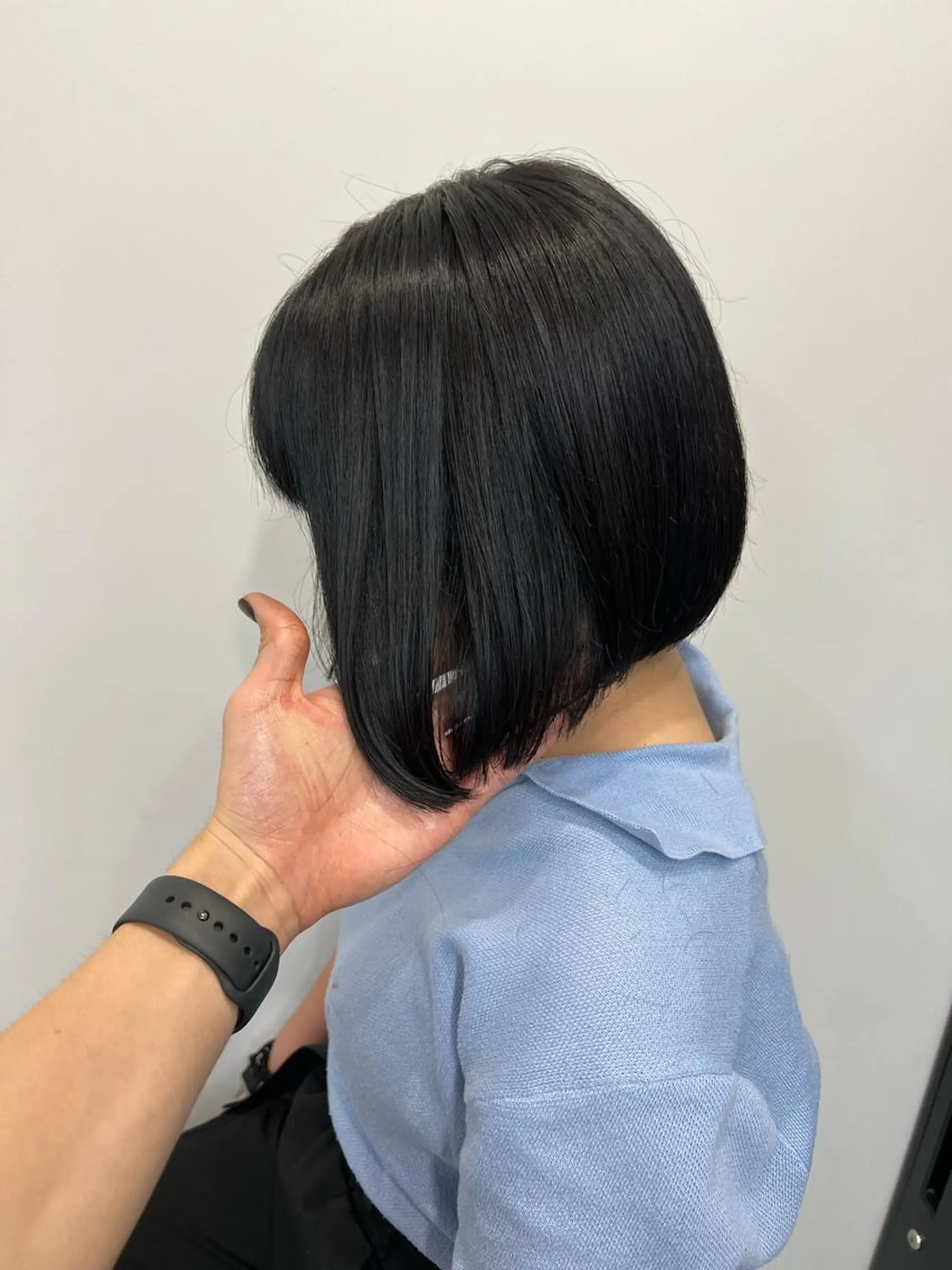 ミディアム カラー パーマ ヘアアレンジ メンズ キッズ ネイル マツエク・マツパ アイブロウ ミディアムパーマ メンズブリーチ メンズインナーカラー メンズパーマ 黒髪 韓国風レイヤーカット グレージュ/大希のヘアスタイル