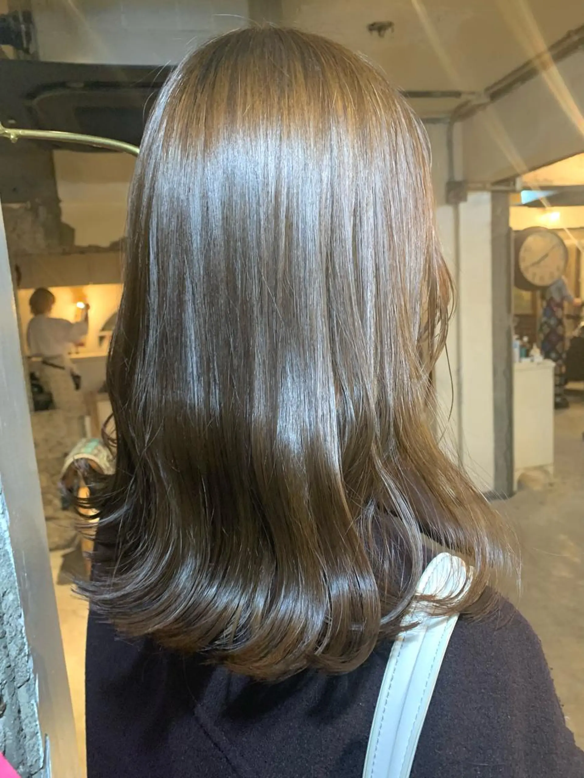 ミディアム カラー ベージュカラー 似合わせカラー🫶 小川千波のヘアスタイル