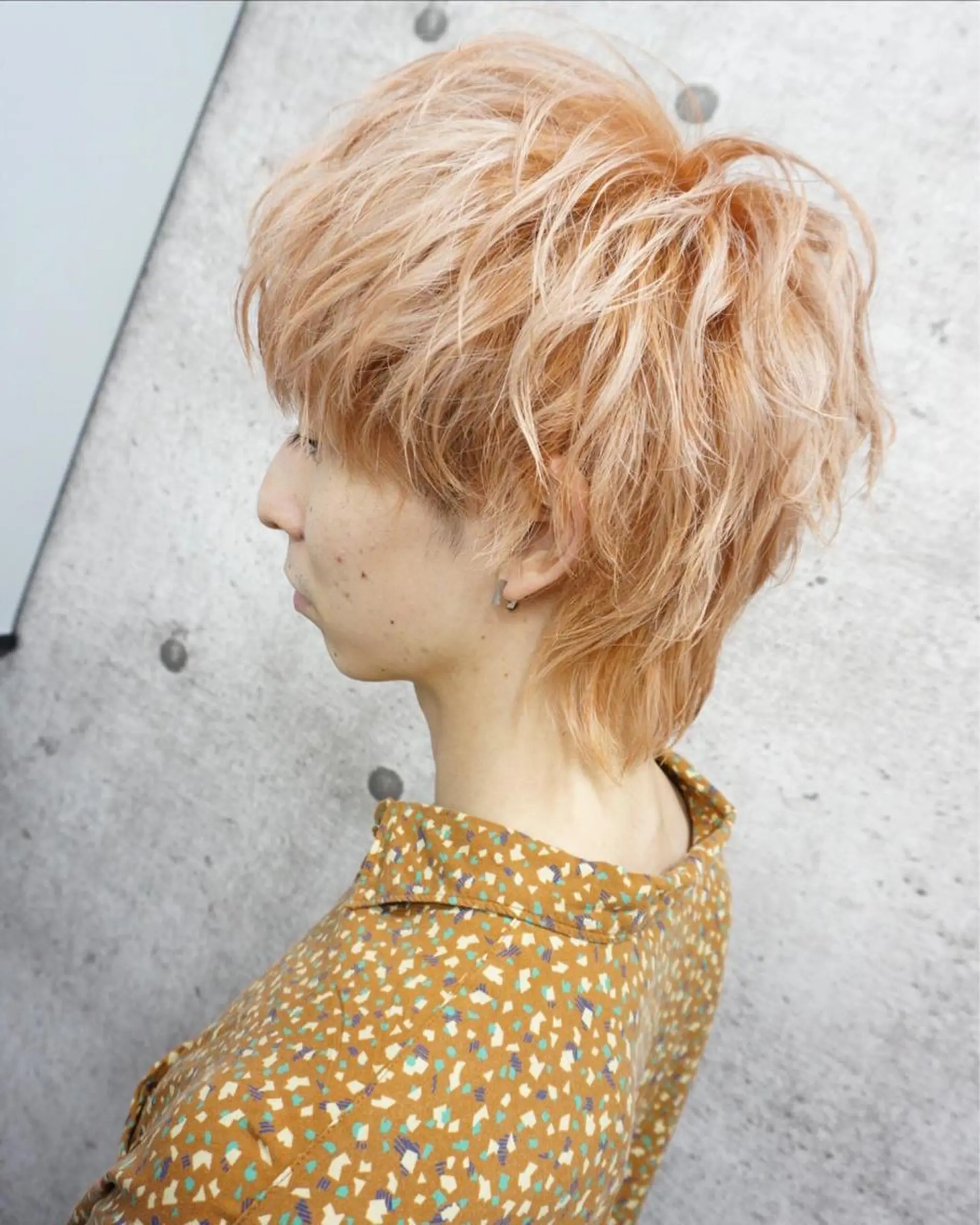 ミディアム ウルフカット カット ヘアカラー トリートメント hair teria ryu 大塚のヘアスタイル