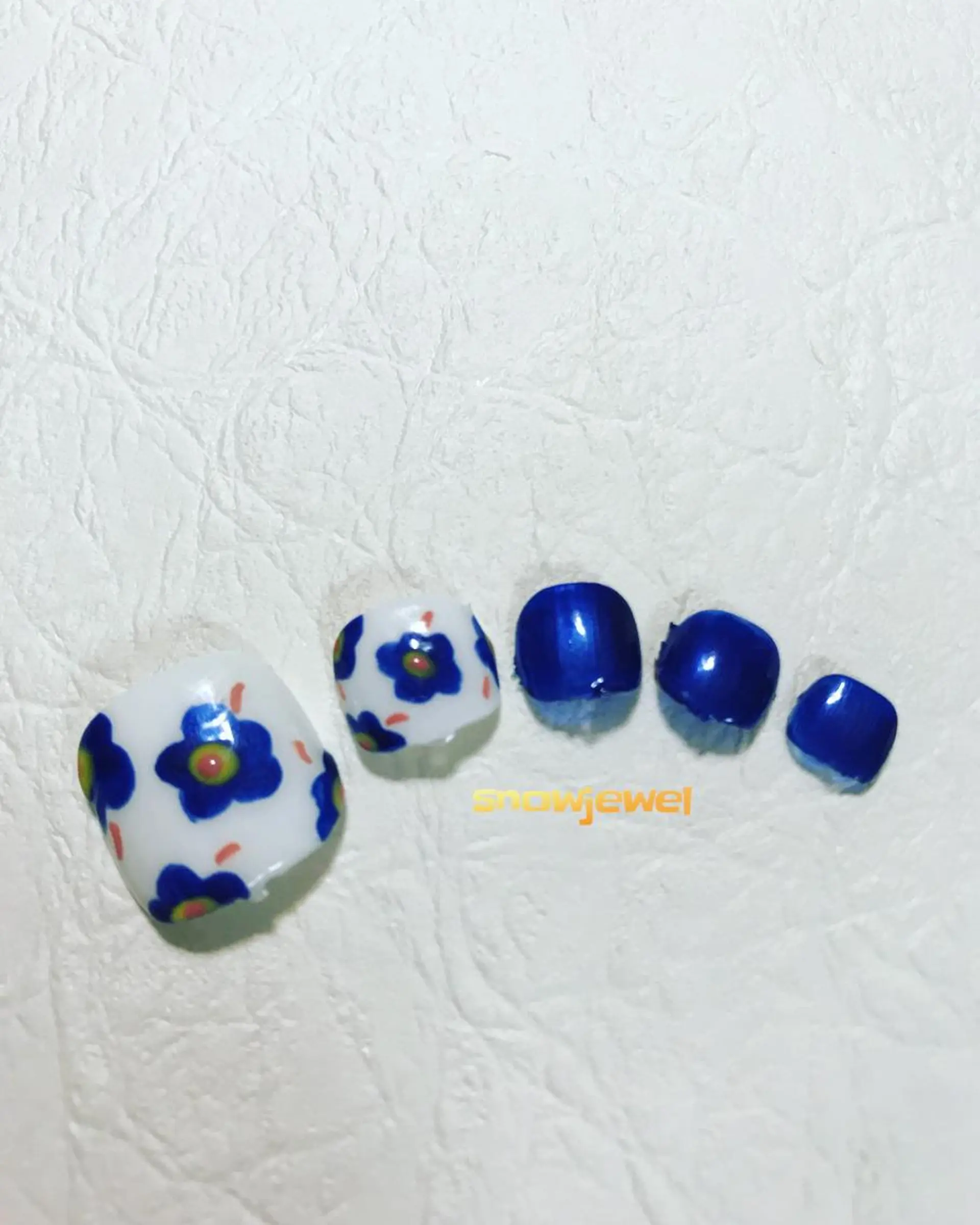 ネイル アートネイル フットネイル nail snowjewelのネイルデザイン