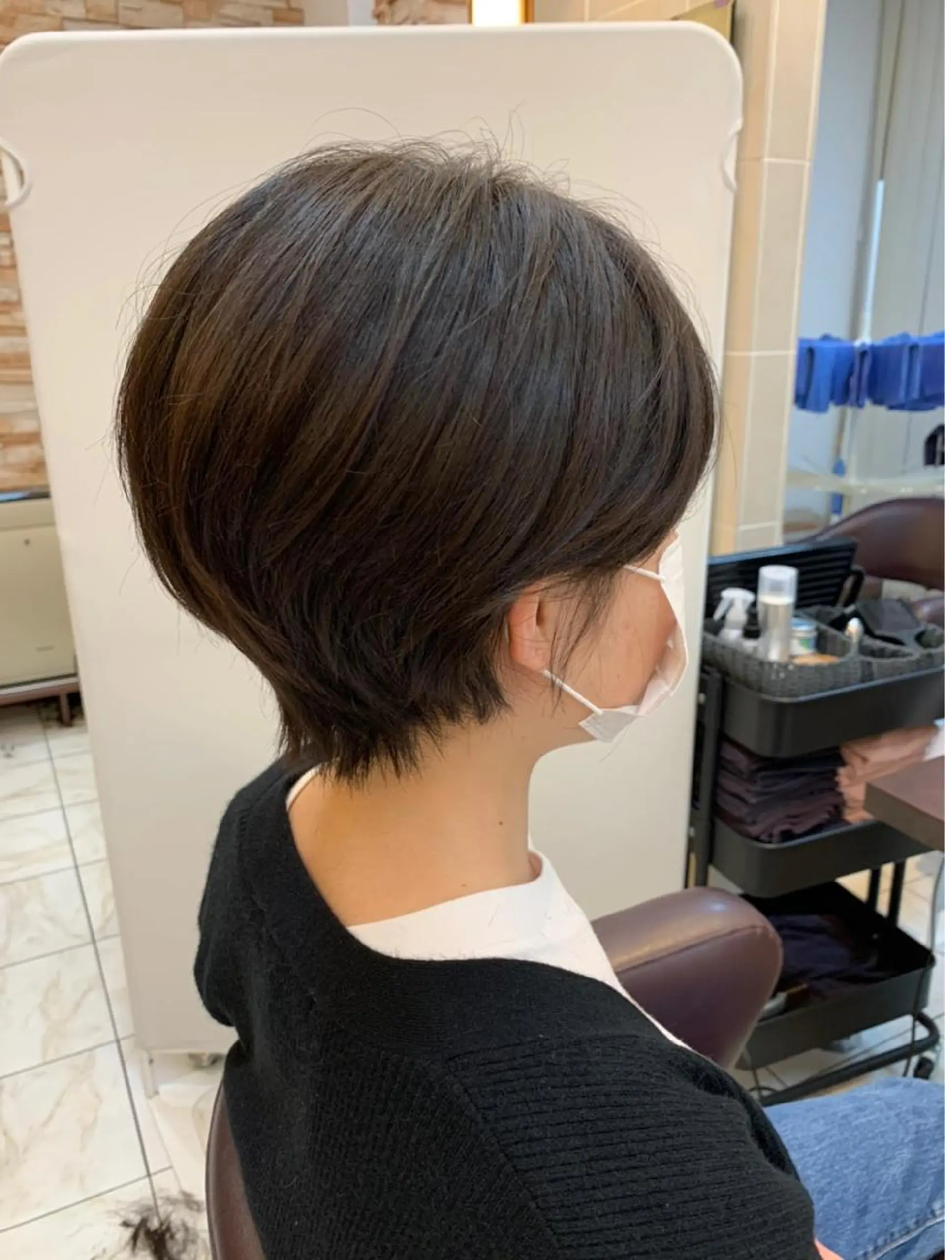 ショート 垢抜け透明感カラー 🌻篠崎あずさ🌻のヘアスタイル