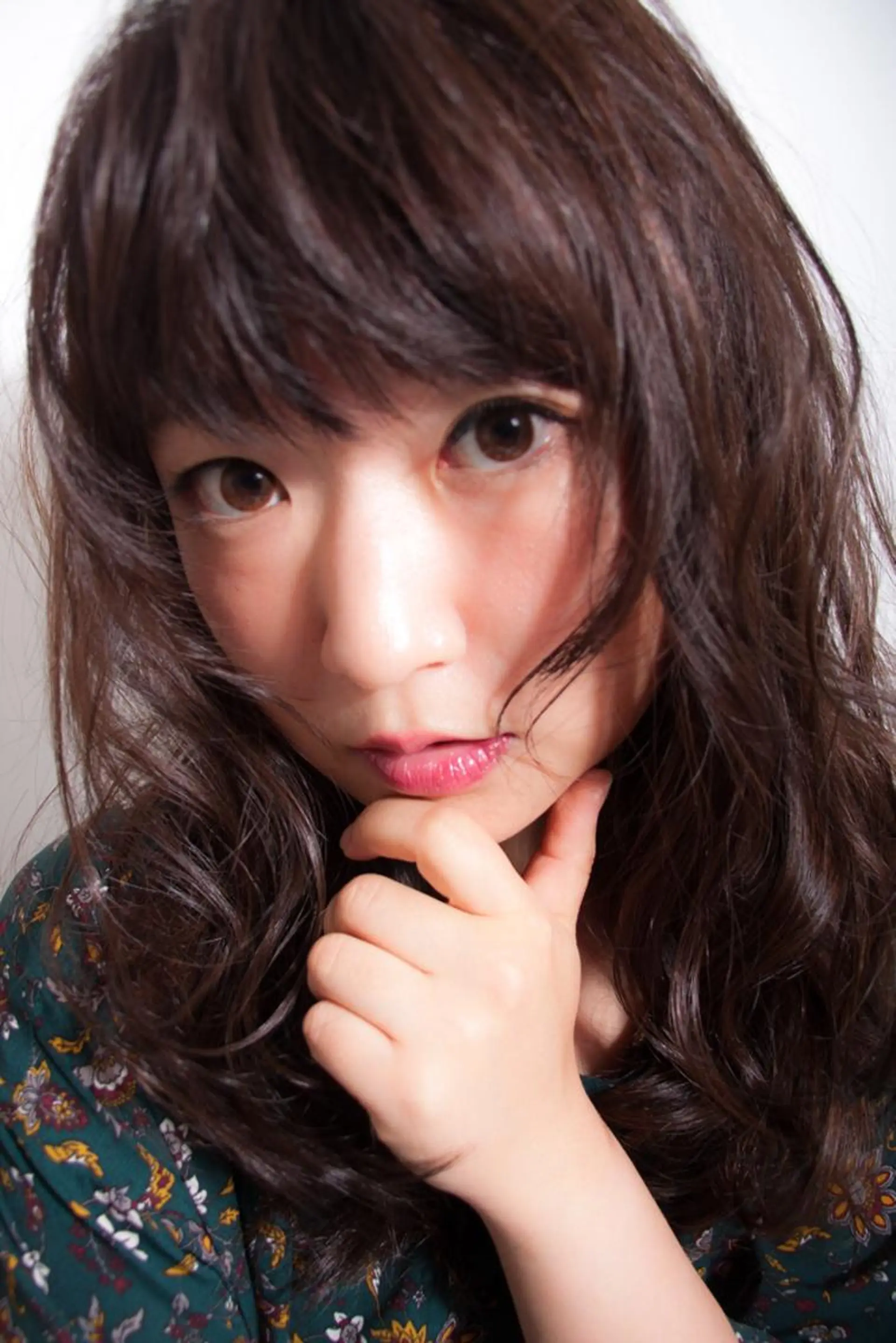 セミロング カラー RESBORN所属・長岡 大偉のヘアスタイル