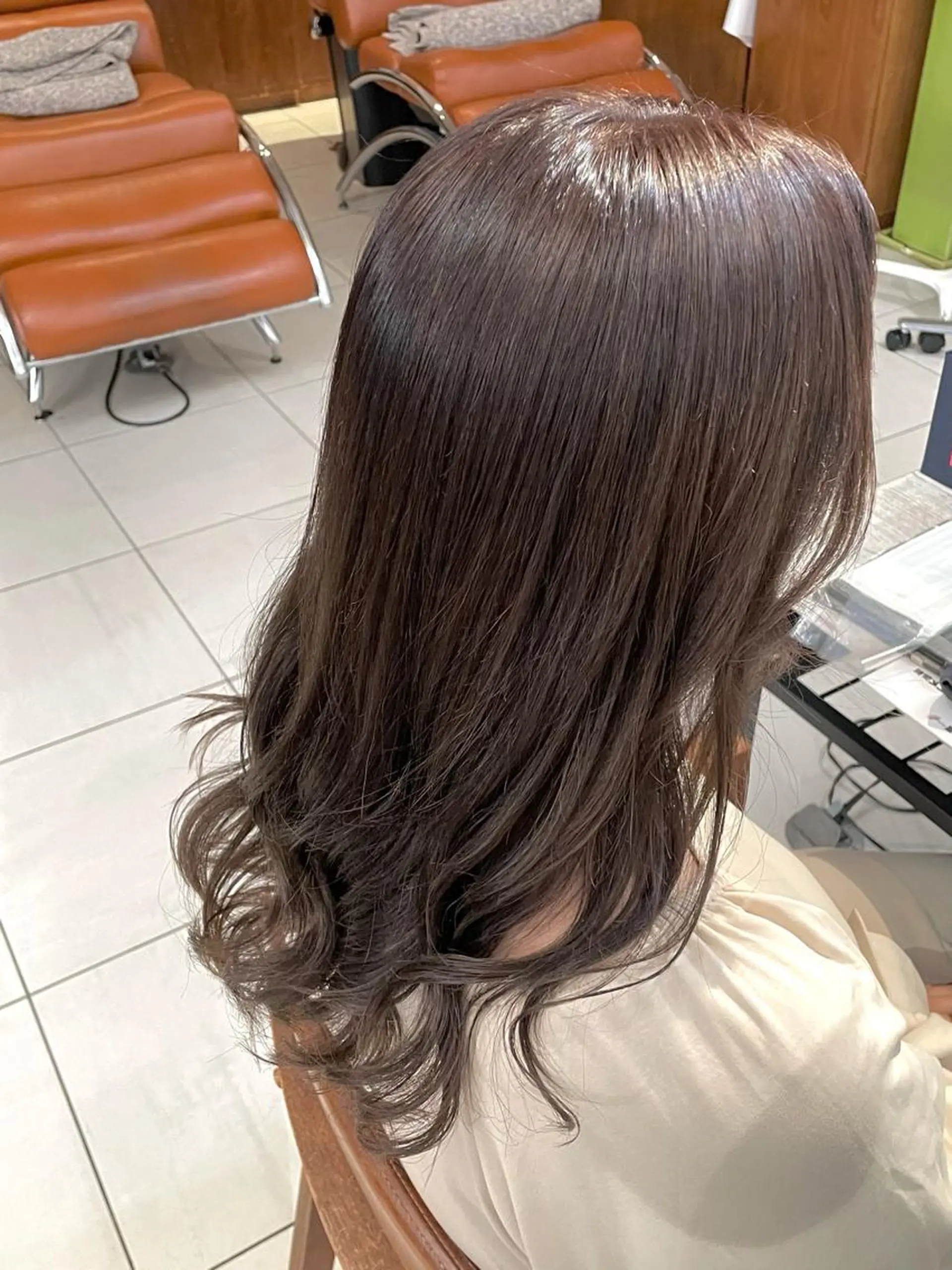 セミロング カラー 🎀鈴木 ことは🎀のヘアスタイル