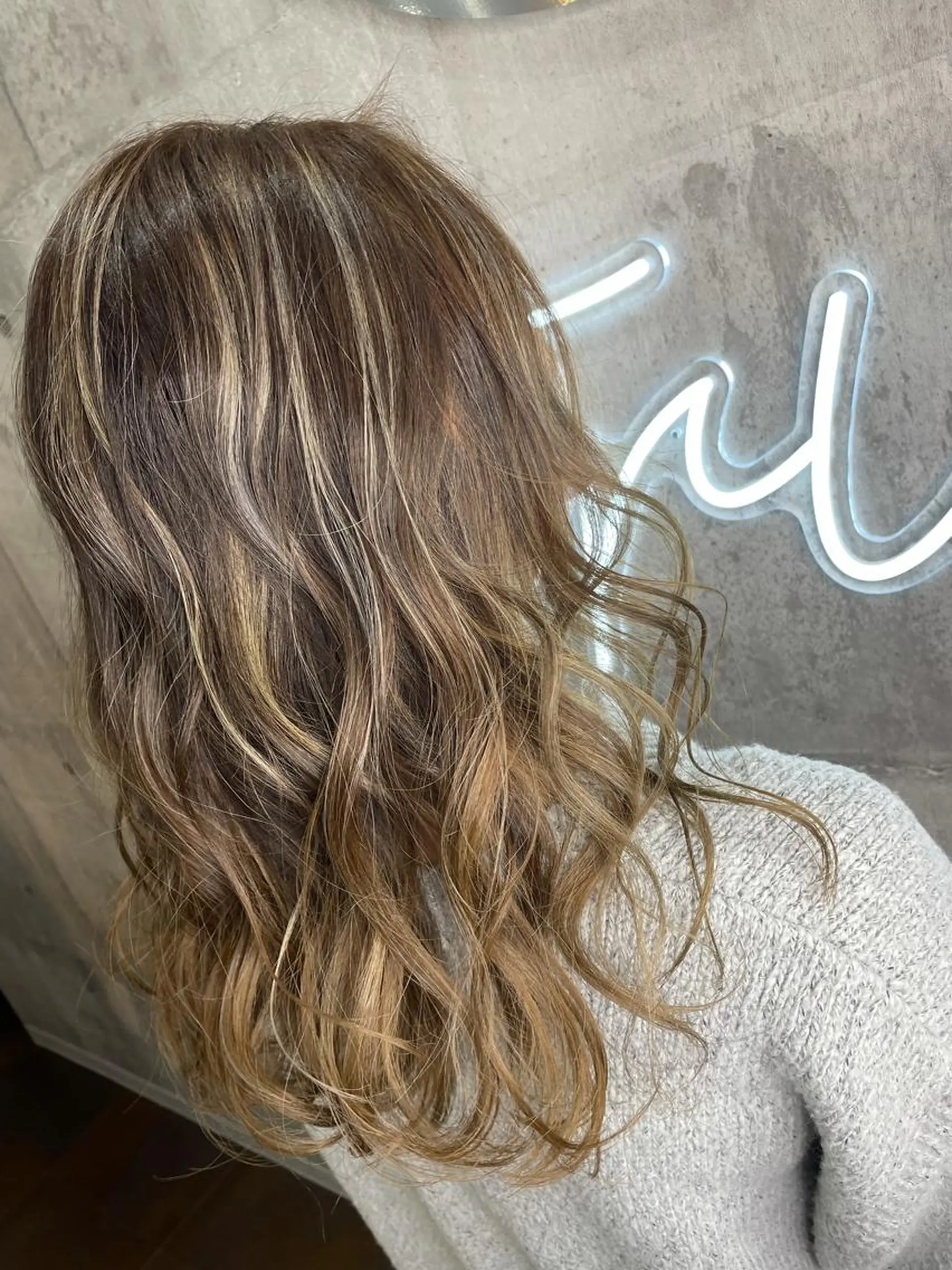 セミロング カラー パーマ ヘアアレンジ メンズ キッズ ネイル マツエク・マツパ シールエクステ メンズバレイヤージュ メンズハイライト メンズインナーカラー メンズ韓国風 新越駅から1分 肥高　壮汰のヘアスタイル