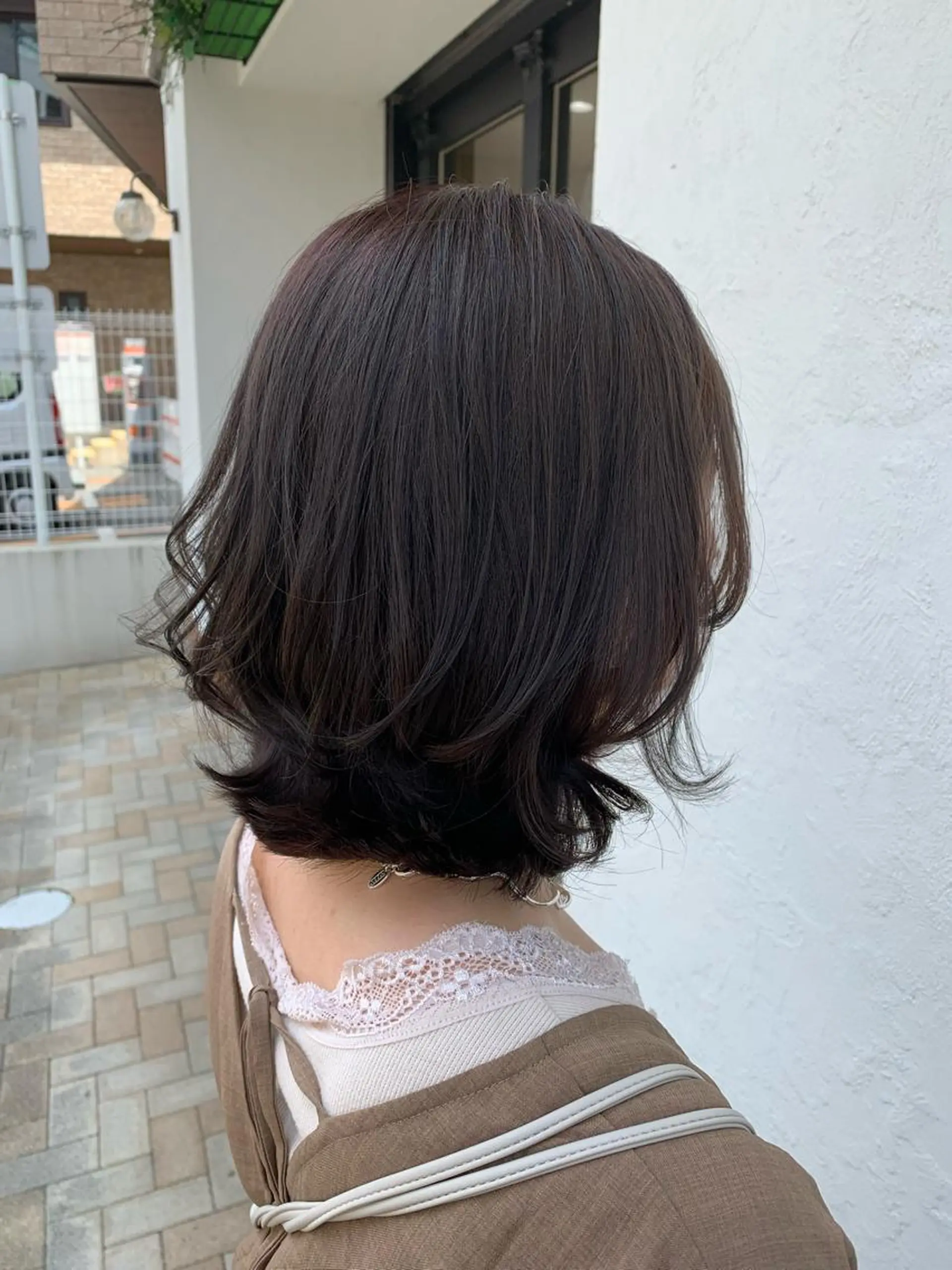 ミディアム レイヤーカット ヘアカラー トリートメント ヘッドスパ 上田 紗也のヘアスタイル