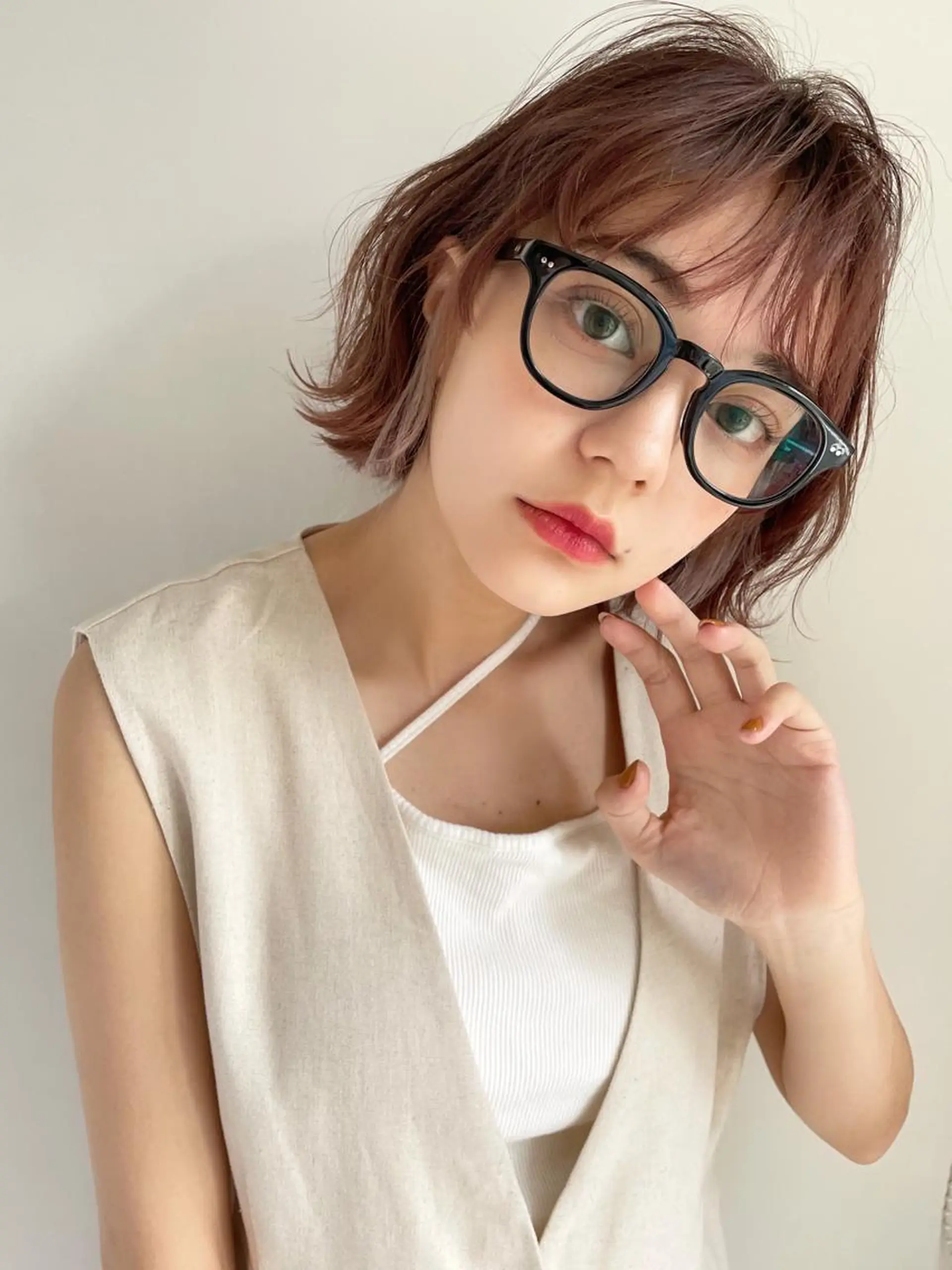 ショート カラー ボブレイヤー ボブ レイヤーカット 齋藤 咲のヘアスタイル