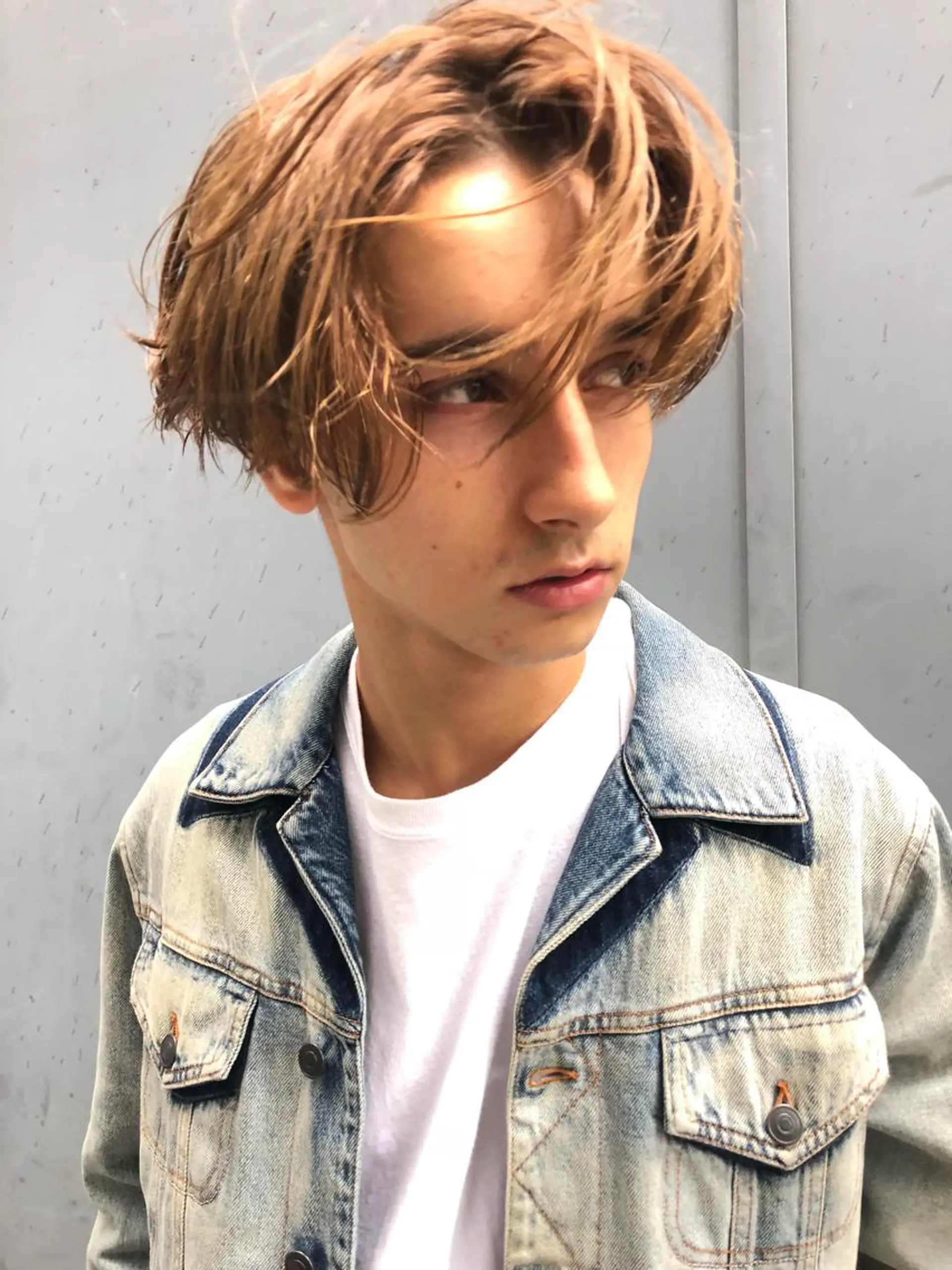 ショート カラー hao所属・西山 頌太のヘアスタイル