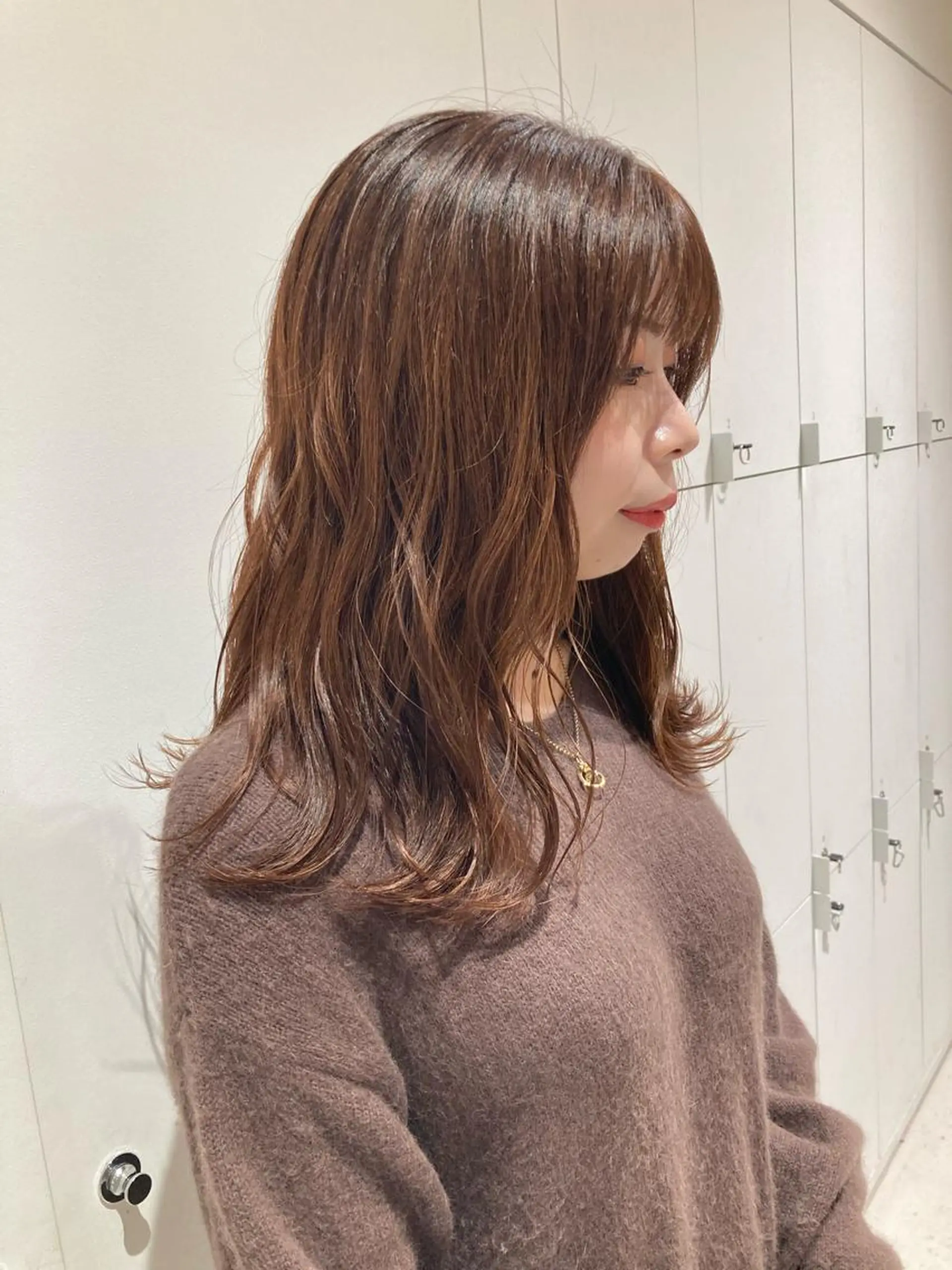 ロング カラー カット ヘアカラー オリーブカラー🫧 nanohaのヘアスタイル