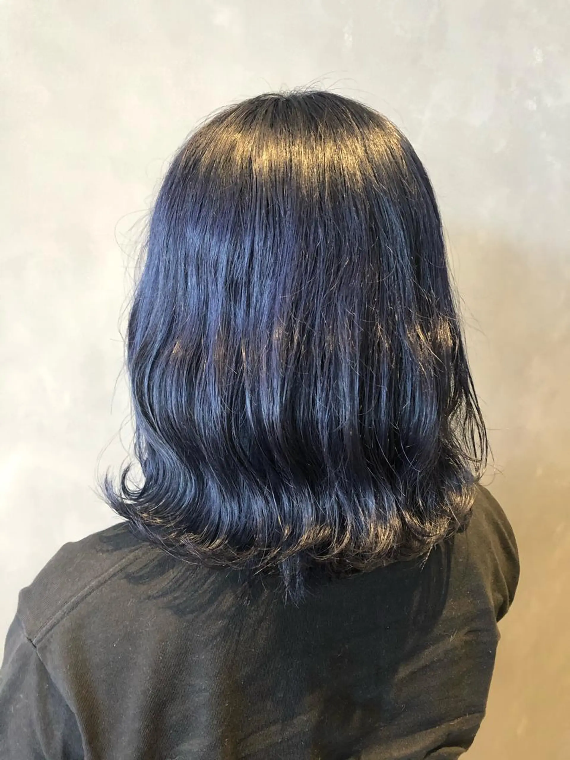 ミディアム カラー ブリーチ 長谷川 沙紀のヘアスタイル