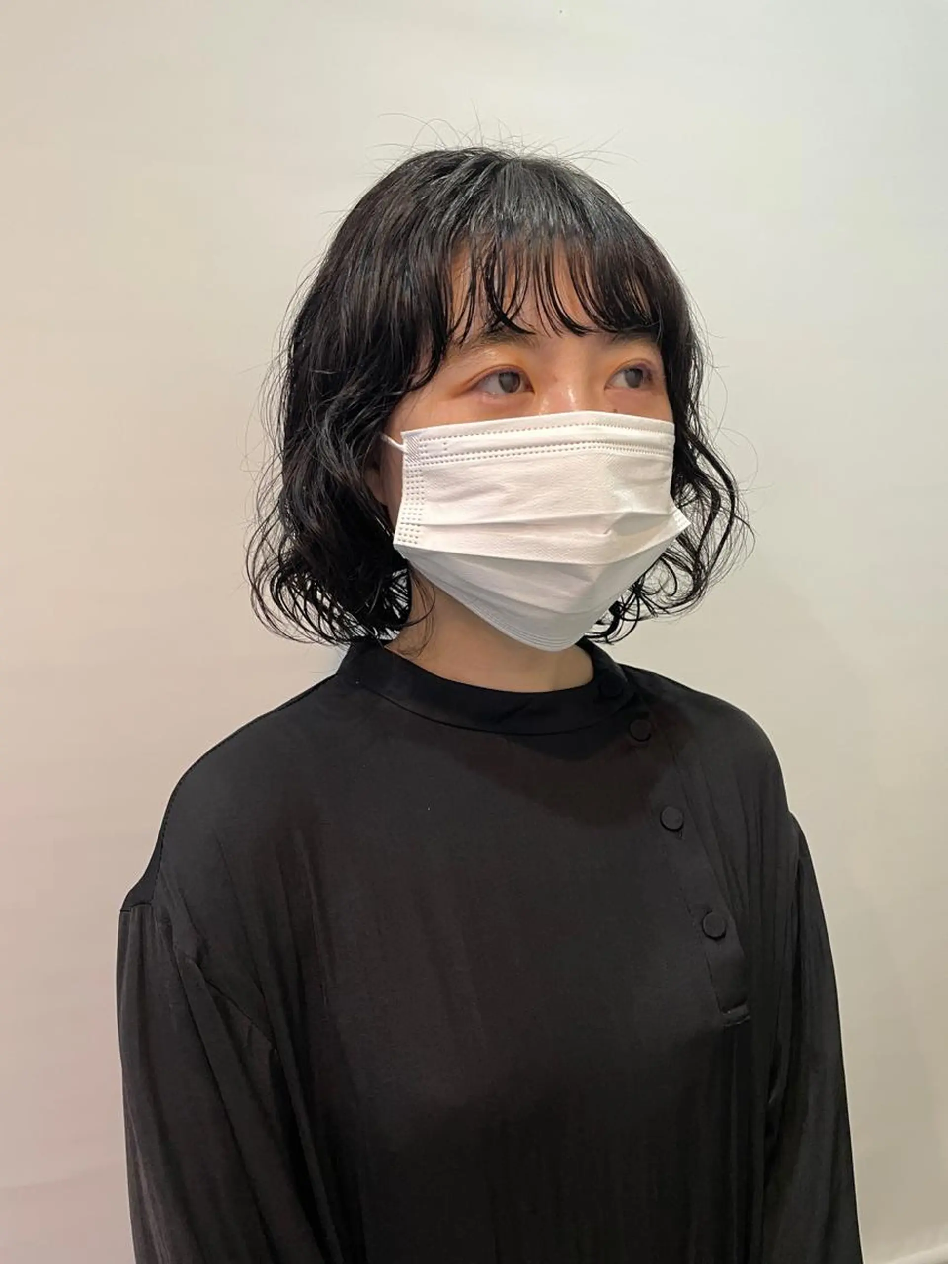 ショート パーマ silo所属・silo MOKA 顔周りカット🦦のヘアスタイル