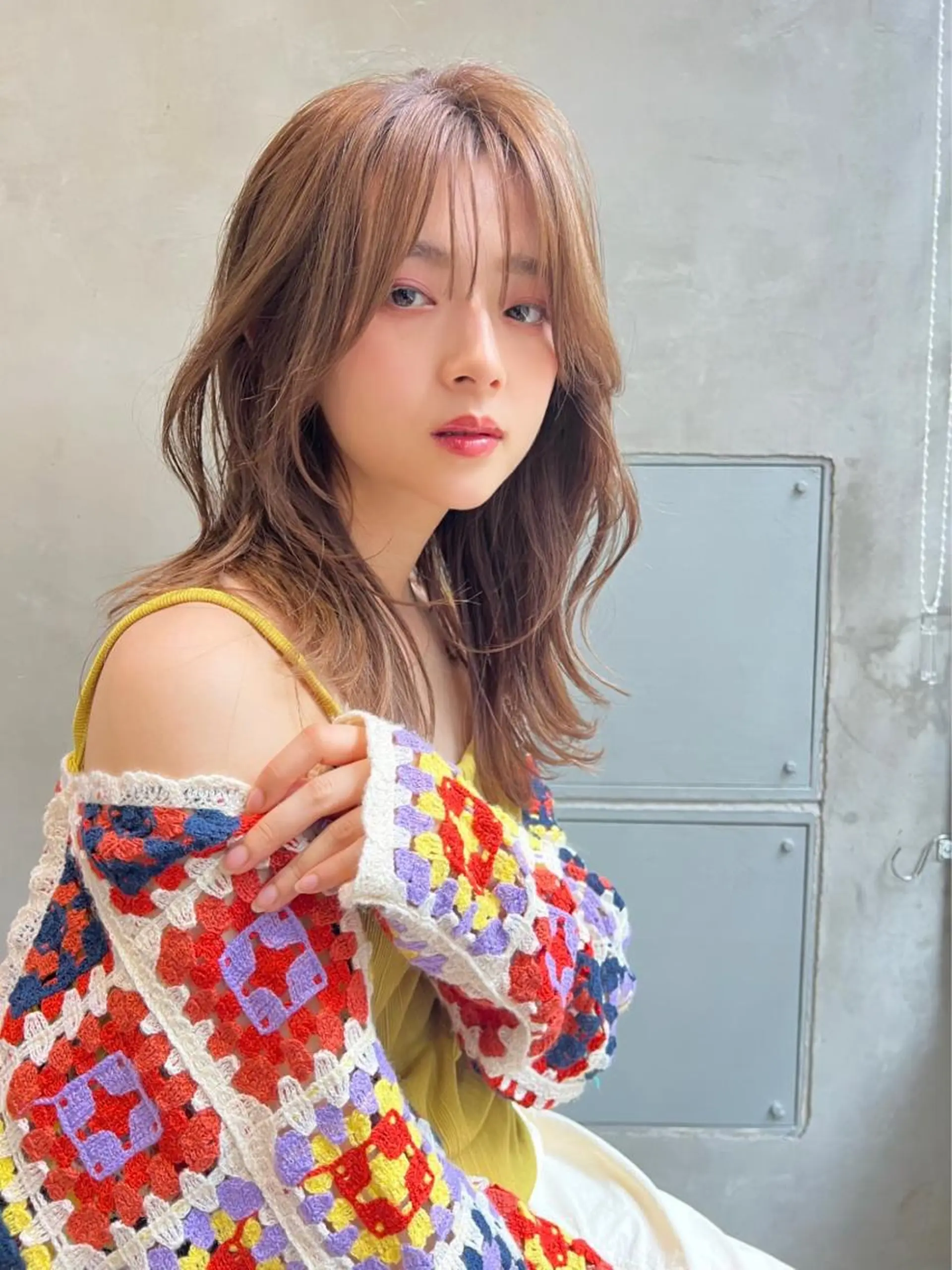 ミディアム カット ヘアカラー トリートメント ヘアセット IVE所属・ブリーチなし🤍 渋谷／原島杏奈のヘアスタイル
