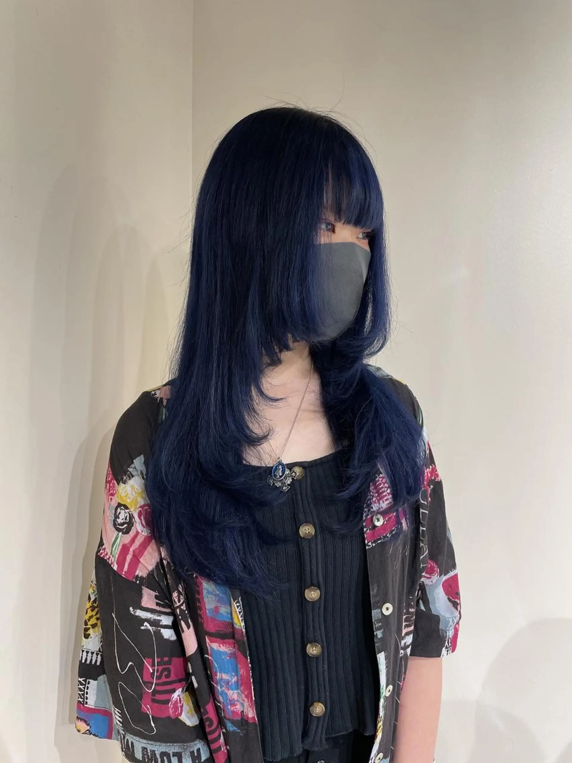 ロング カラー シールエクステ ブルーカラー エクステ ロング ウルフカット ヘアカラー エクステ 🦋美髪／エクステ 🦋アベイクミのヘアスタイル