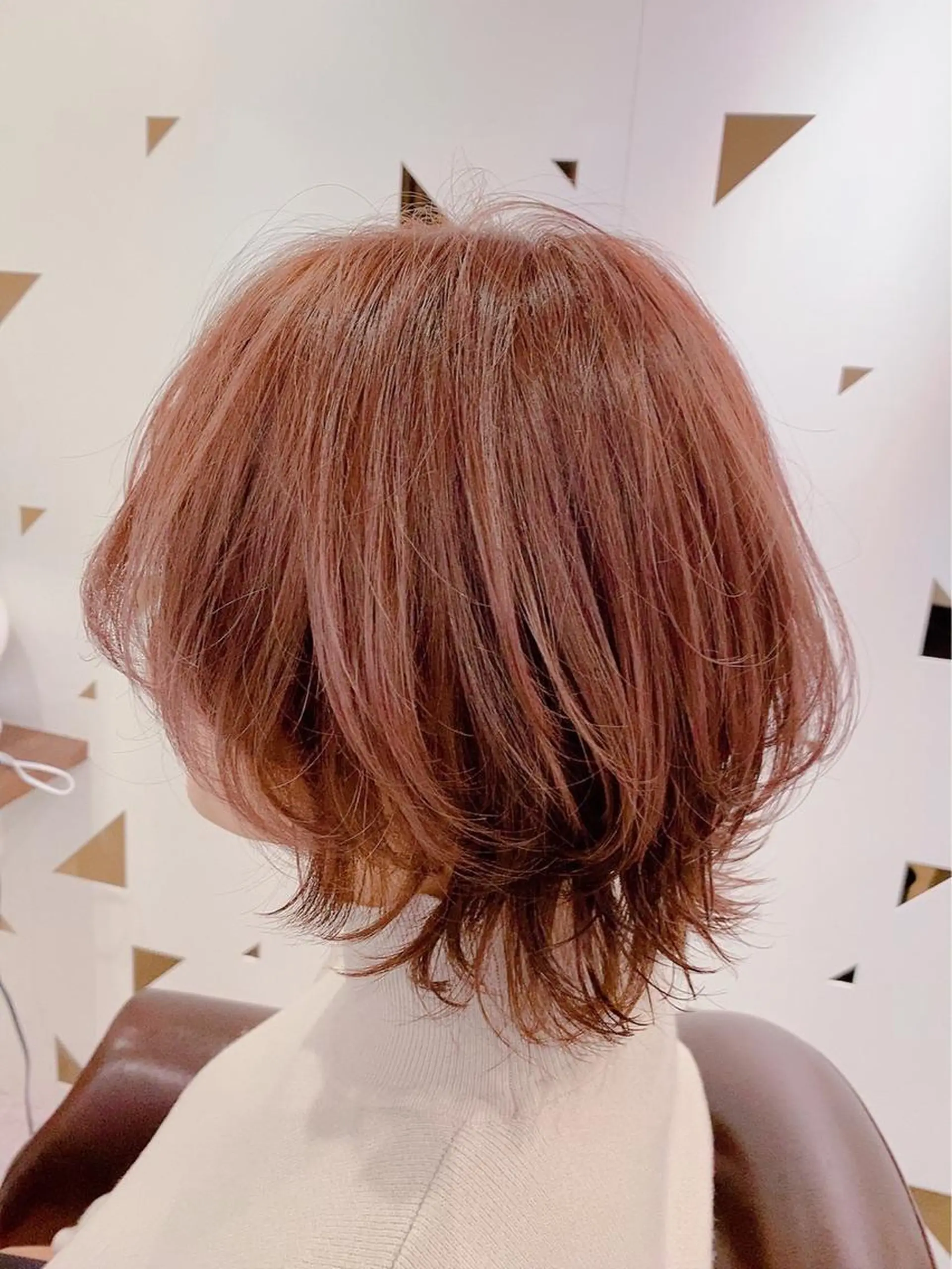 ミディアム カラー 近藤 若菜のヘアスタイル