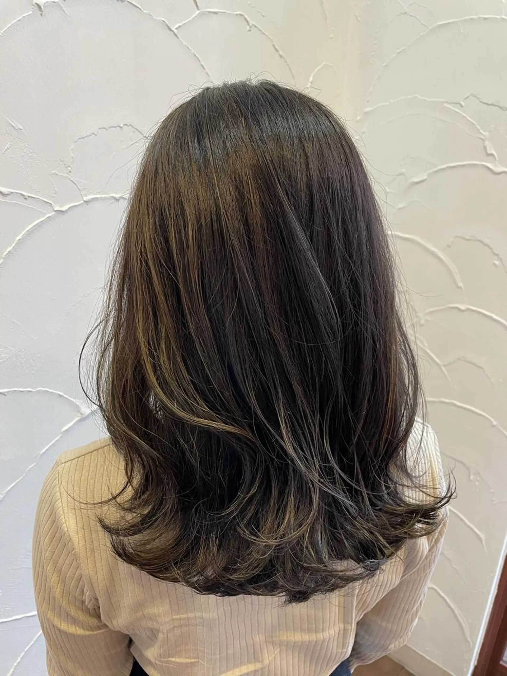 カラー ヘアカラー トリートメント 【店長】インナー指名 No.1戸塚優思のヘアスタイル