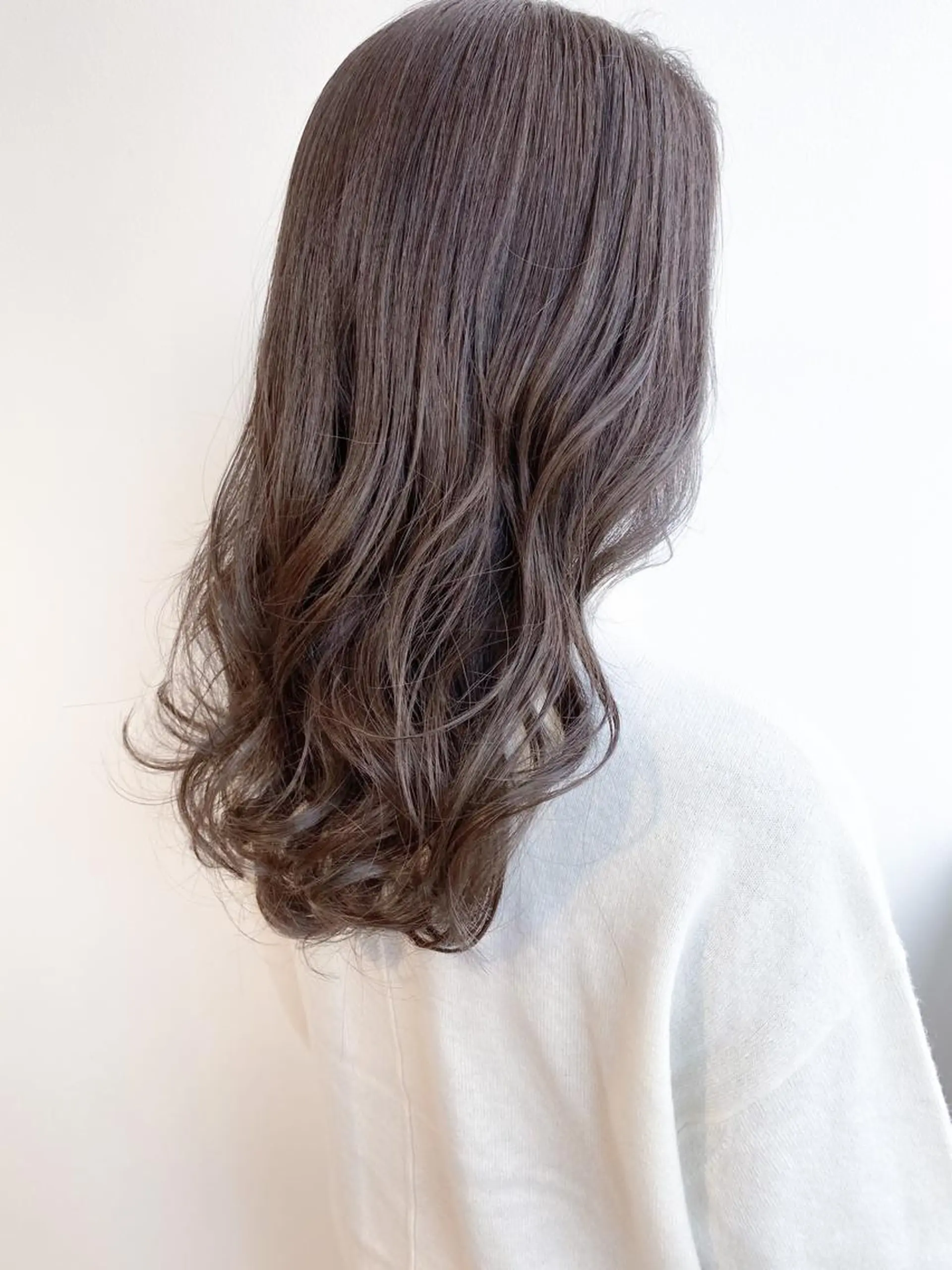 ロング カラー ベージュカラー バイオレットカラー カット ヘアカラー Meena by urban所属・丹羽 隼人/髪質改善 /韓国ヘア🇰🇷のヘアスタイル