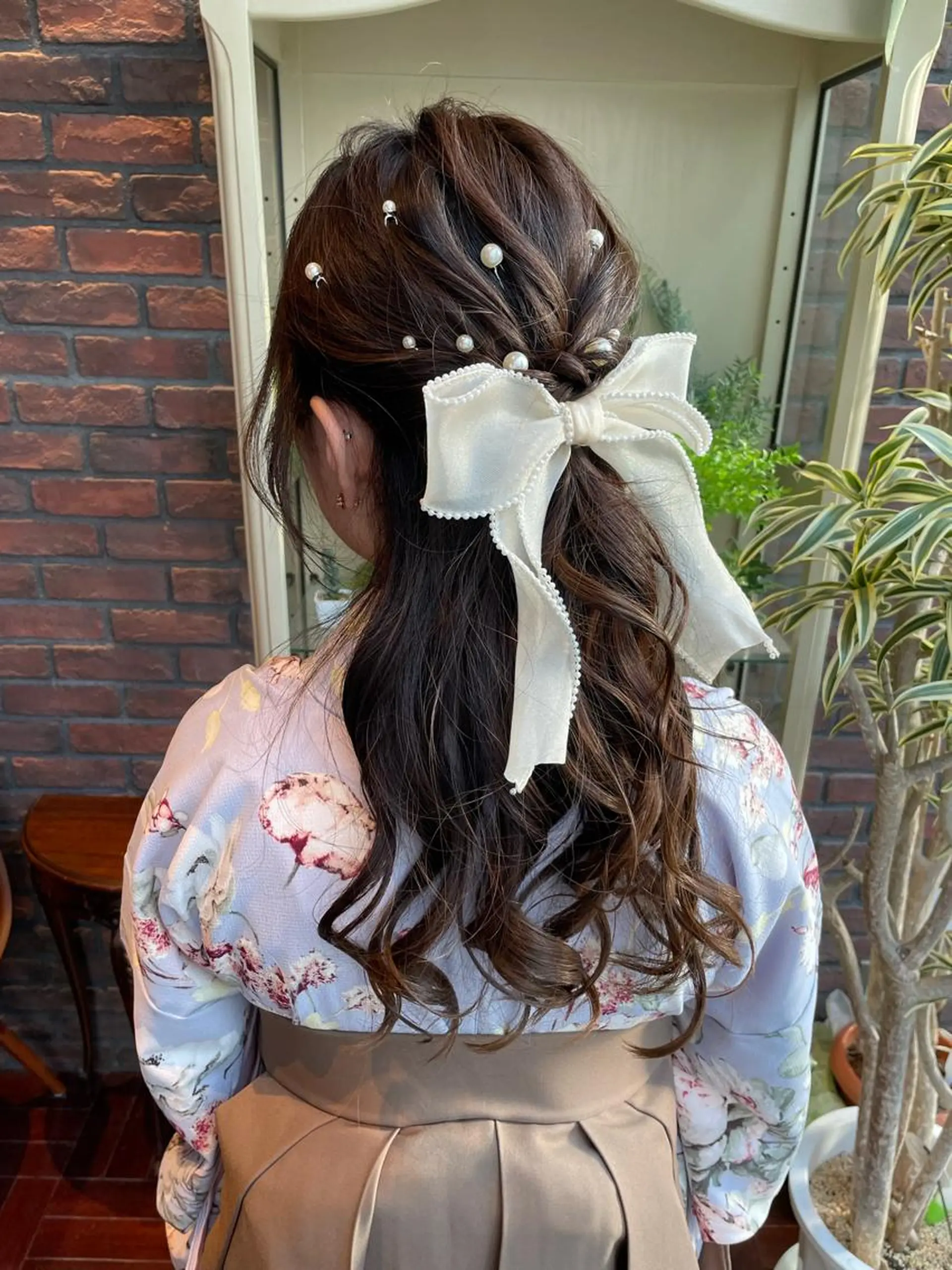 ロング ヘアアレンジ 成人式 ハーフアップ 卒業式のヘアスタイル ヘアセット TWIN  lady's&men's salon 八王子所属・いとう まいこのヘアスタイル
