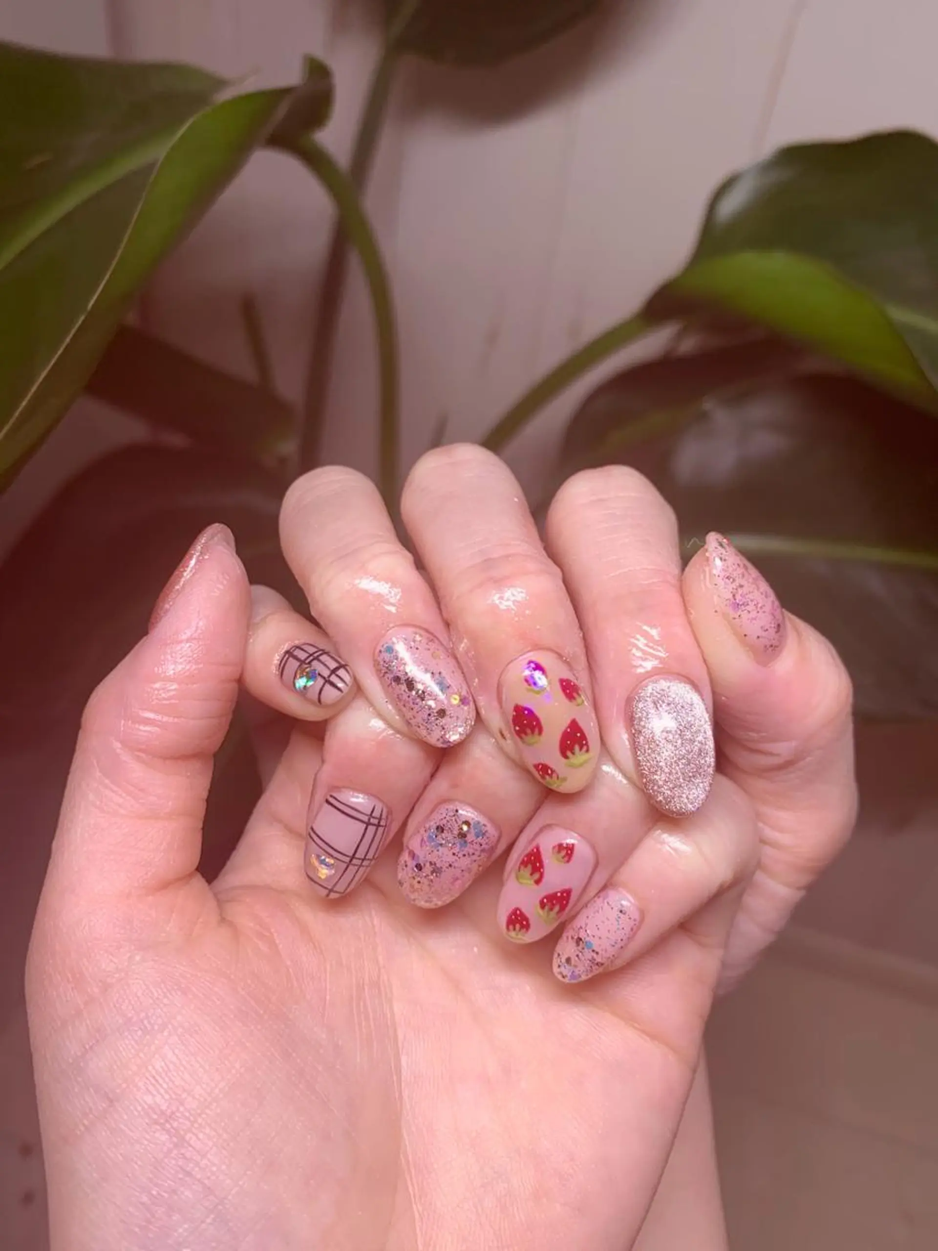 ネイル GULLIG söt GULLIGのネイルデザイン