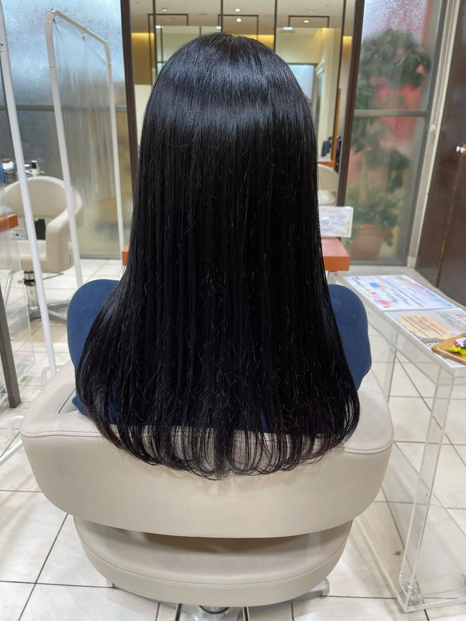 ロング カラー 黒髪 カネヒラ リョウスケのヘアスタイル