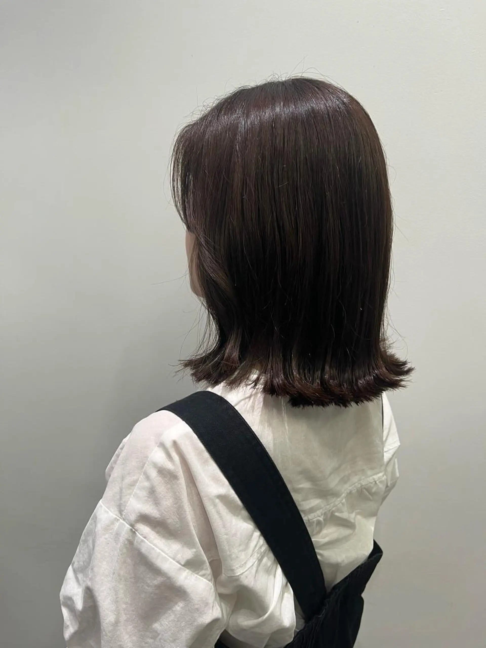 ミディアム カラー 切りっぱなしボブ ボブ 外ハネヘア ✨透明感カラー✨ 🦖佐々木未来🦕のヘアスタイル