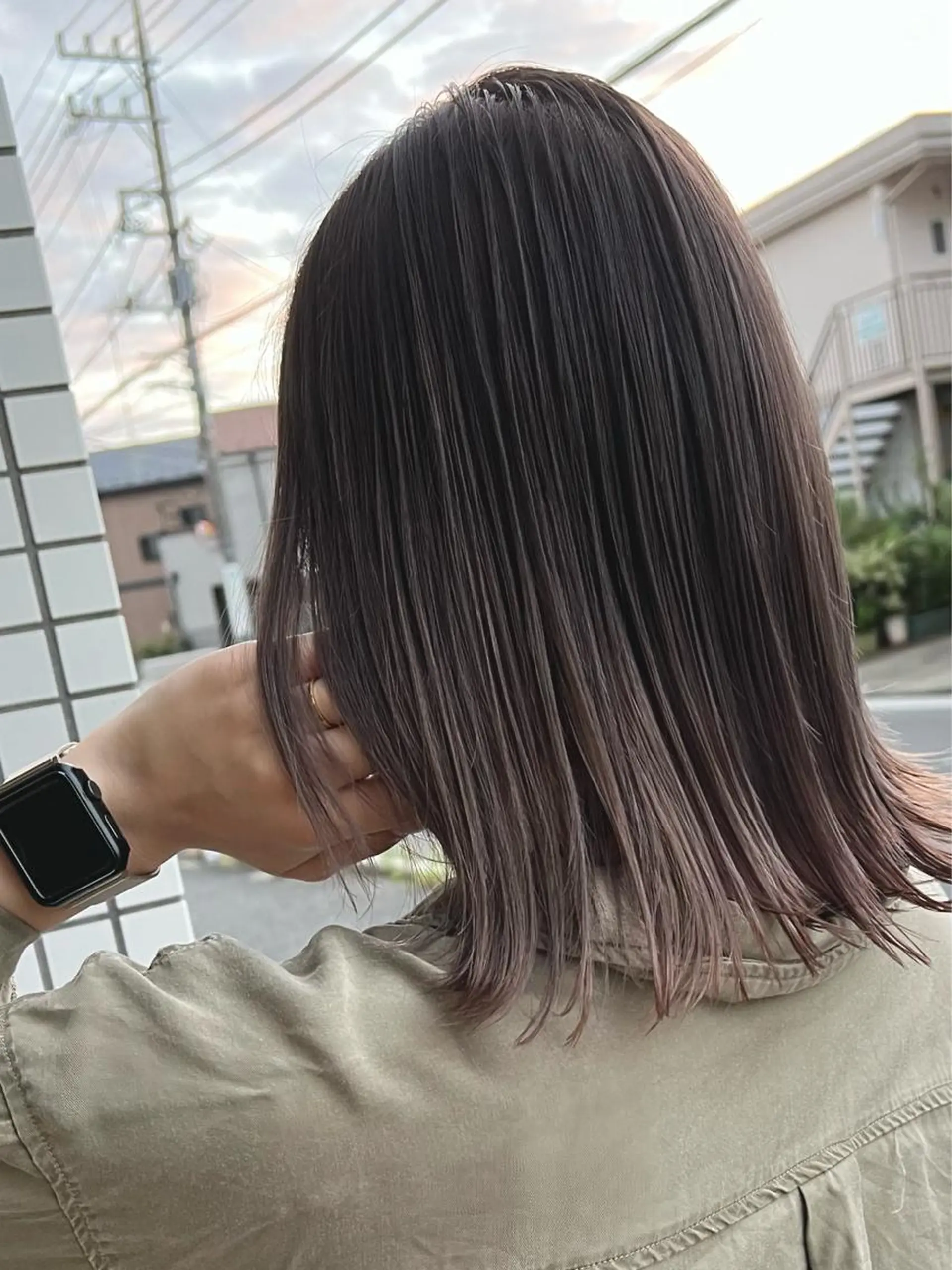 ロング カラー バレイヤージュ ブリーチ ケアブリーチ ダブルカラー イヤリングカラー ヘアカラー 🌷かわばた めい🌷のヘアスタイル