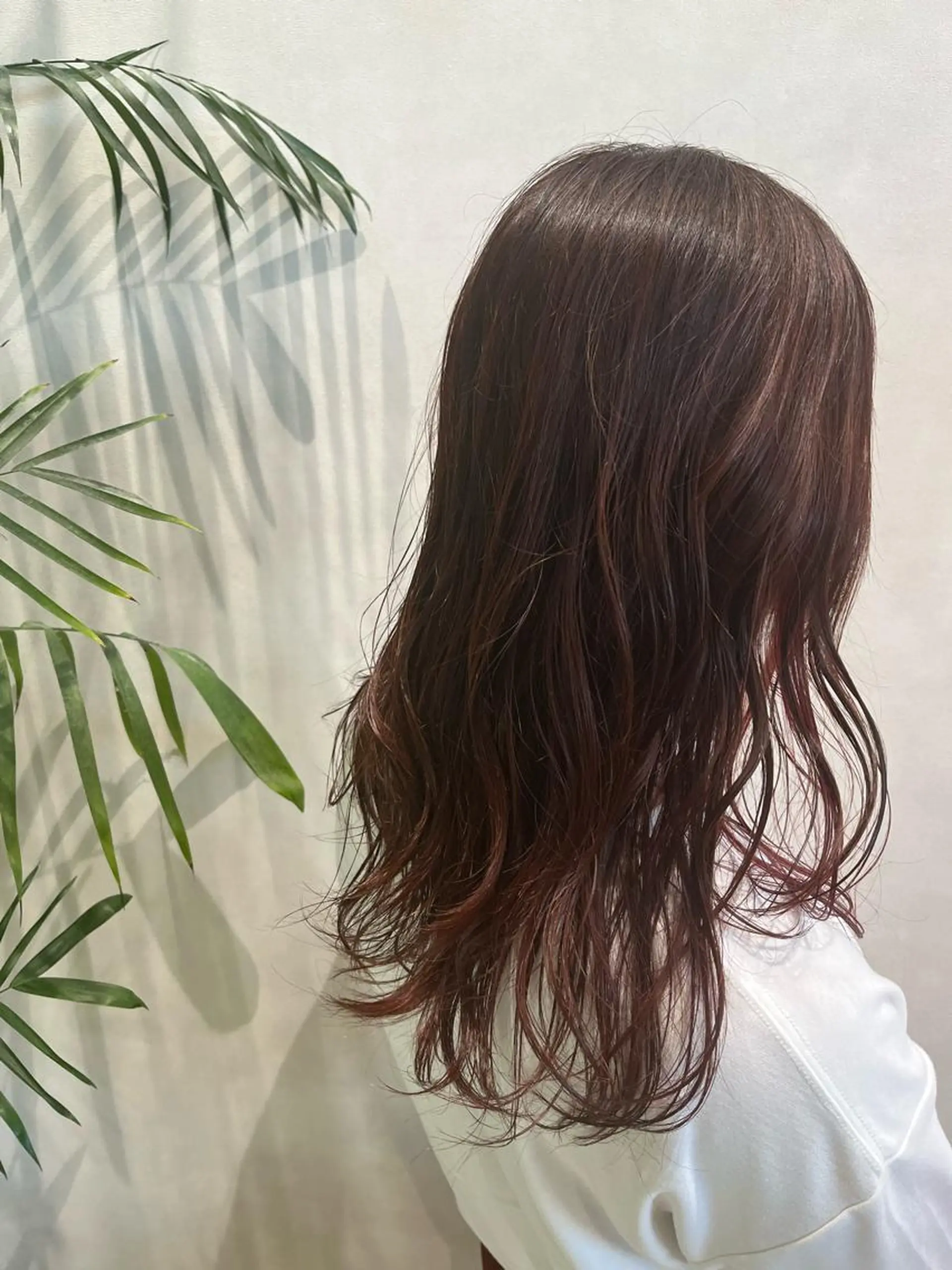 セミロング ヘアカラー AVANCE.西宮北口所属・AVANCE. 古川楓のヘアスタイル