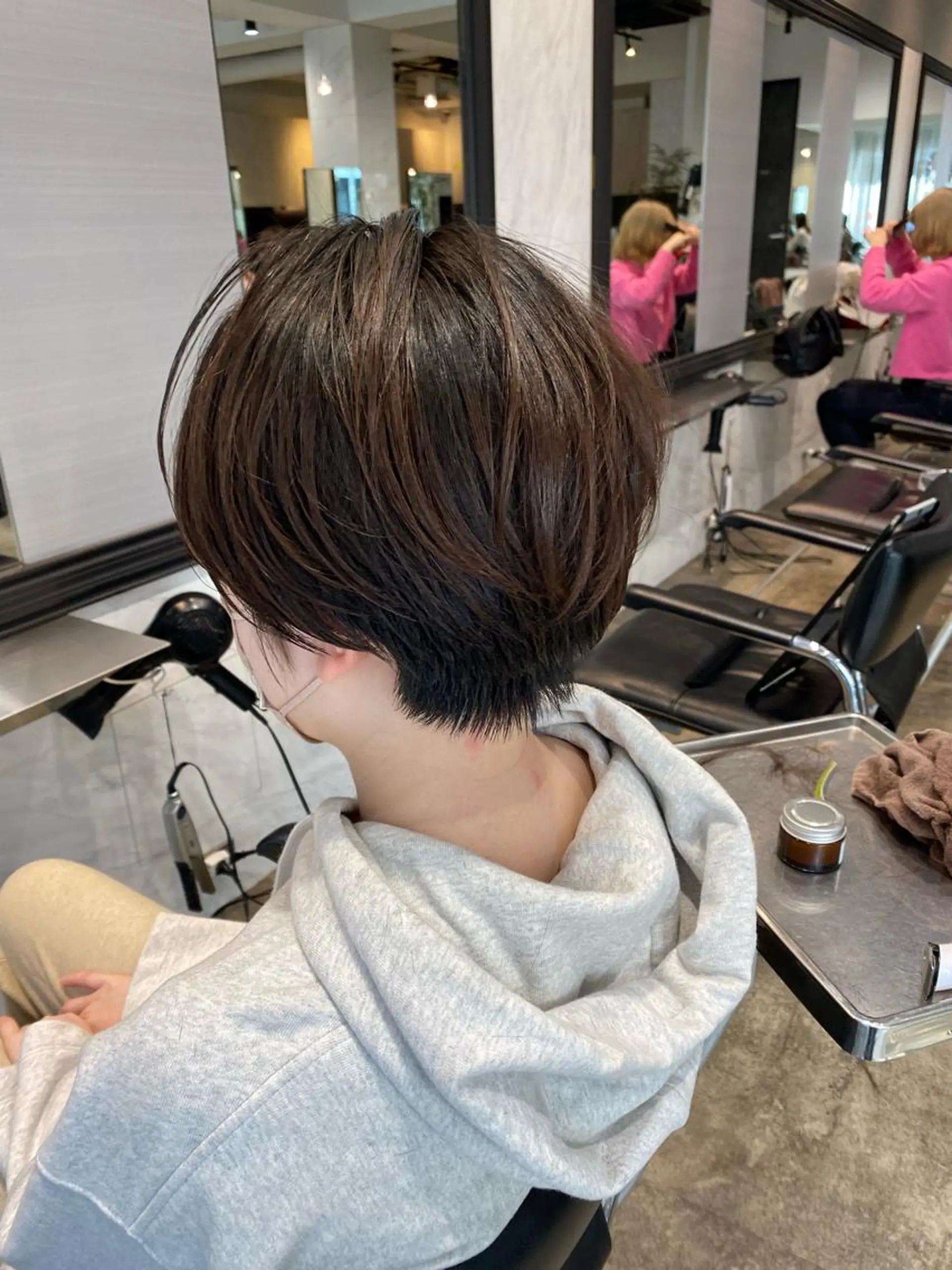 ショート カラー ハンサムショート ショートヘア 増子 祐太朗のヘアスタイル