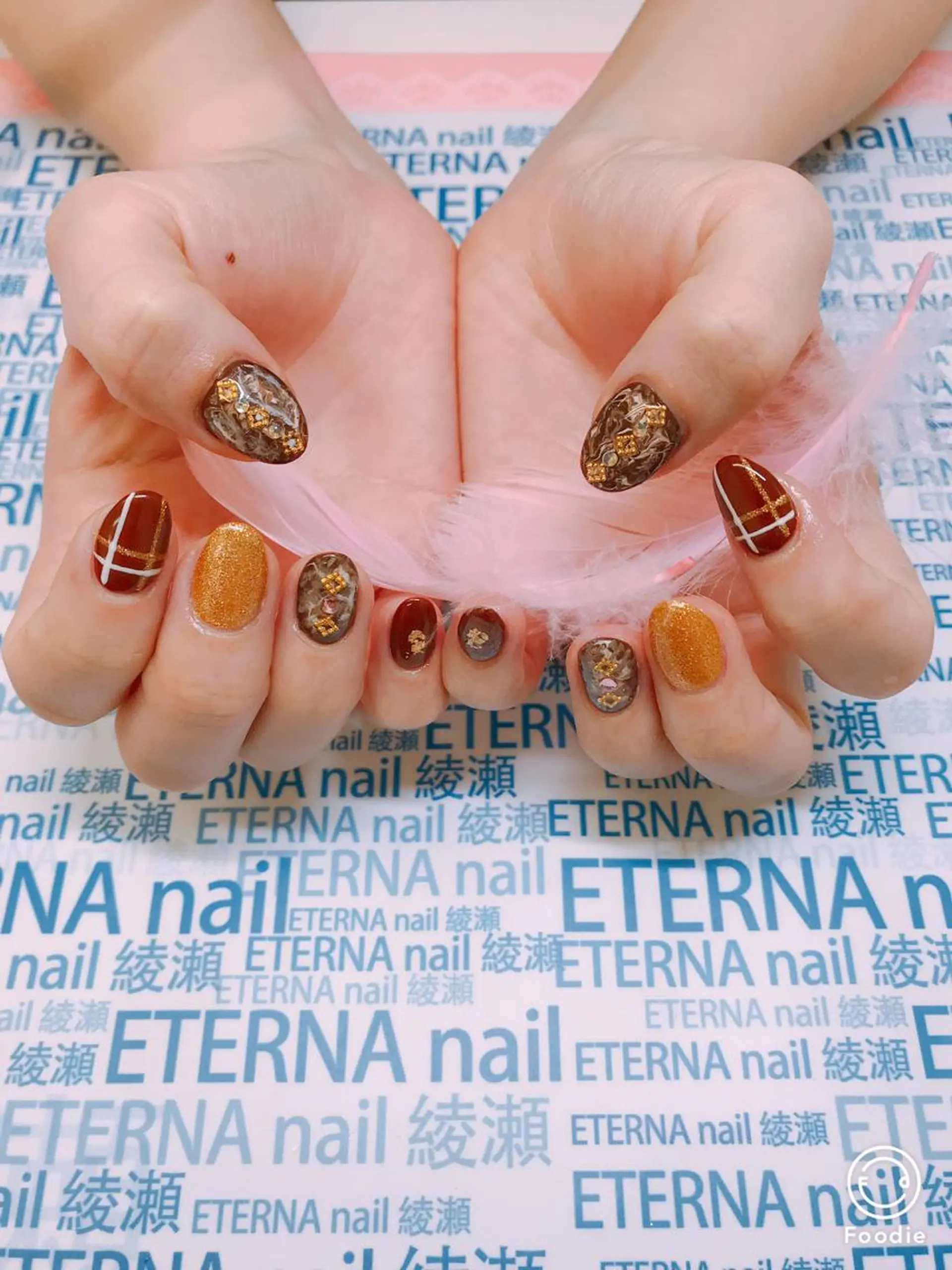 ネイル ジェルネイル バレンタイン プライベートサロン eternanailのネイルデザイン