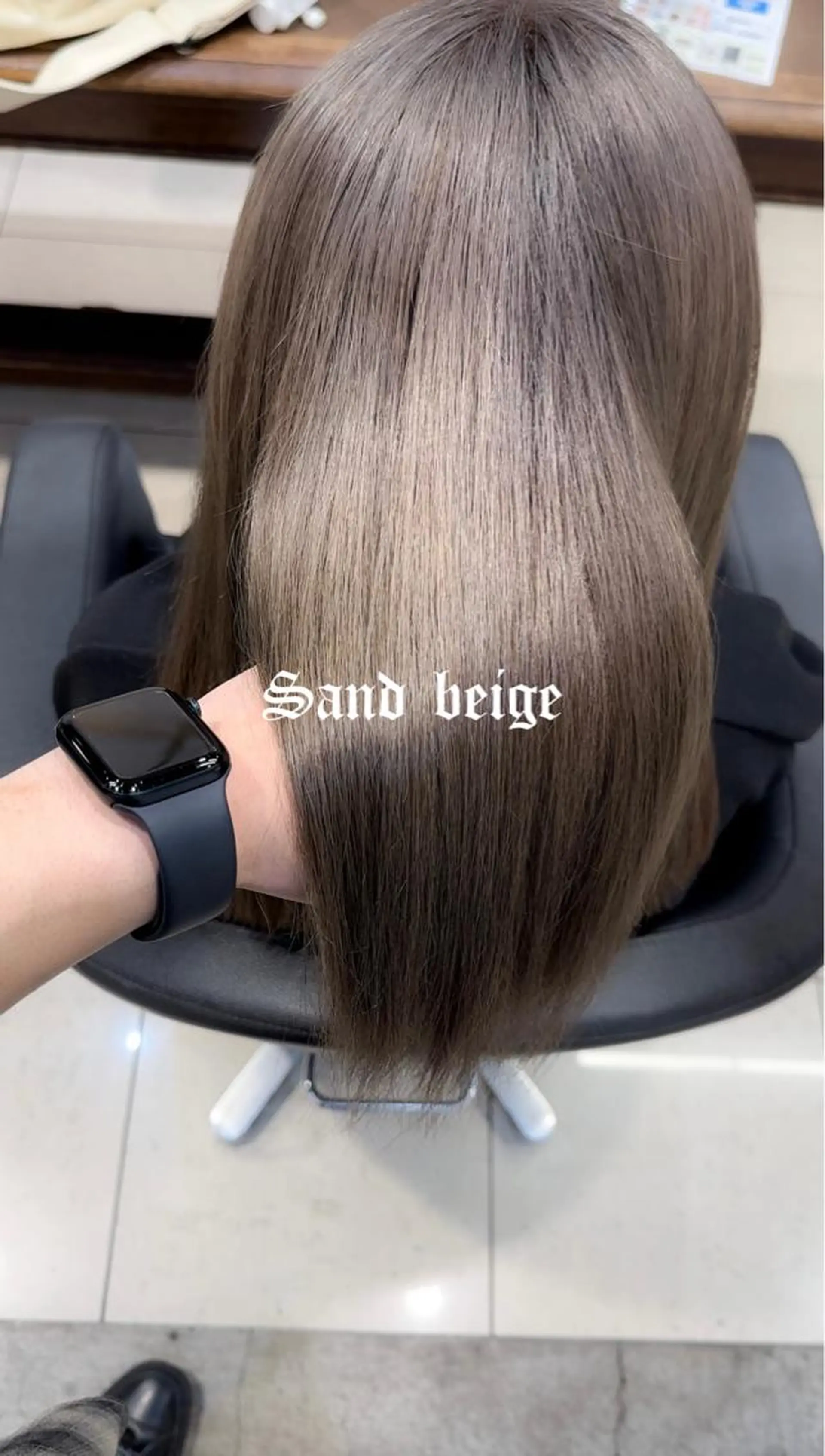 セミロング カラー ベージュカラー ブリーチ メンズパーマ特化 Gakutoのヘアスタイル