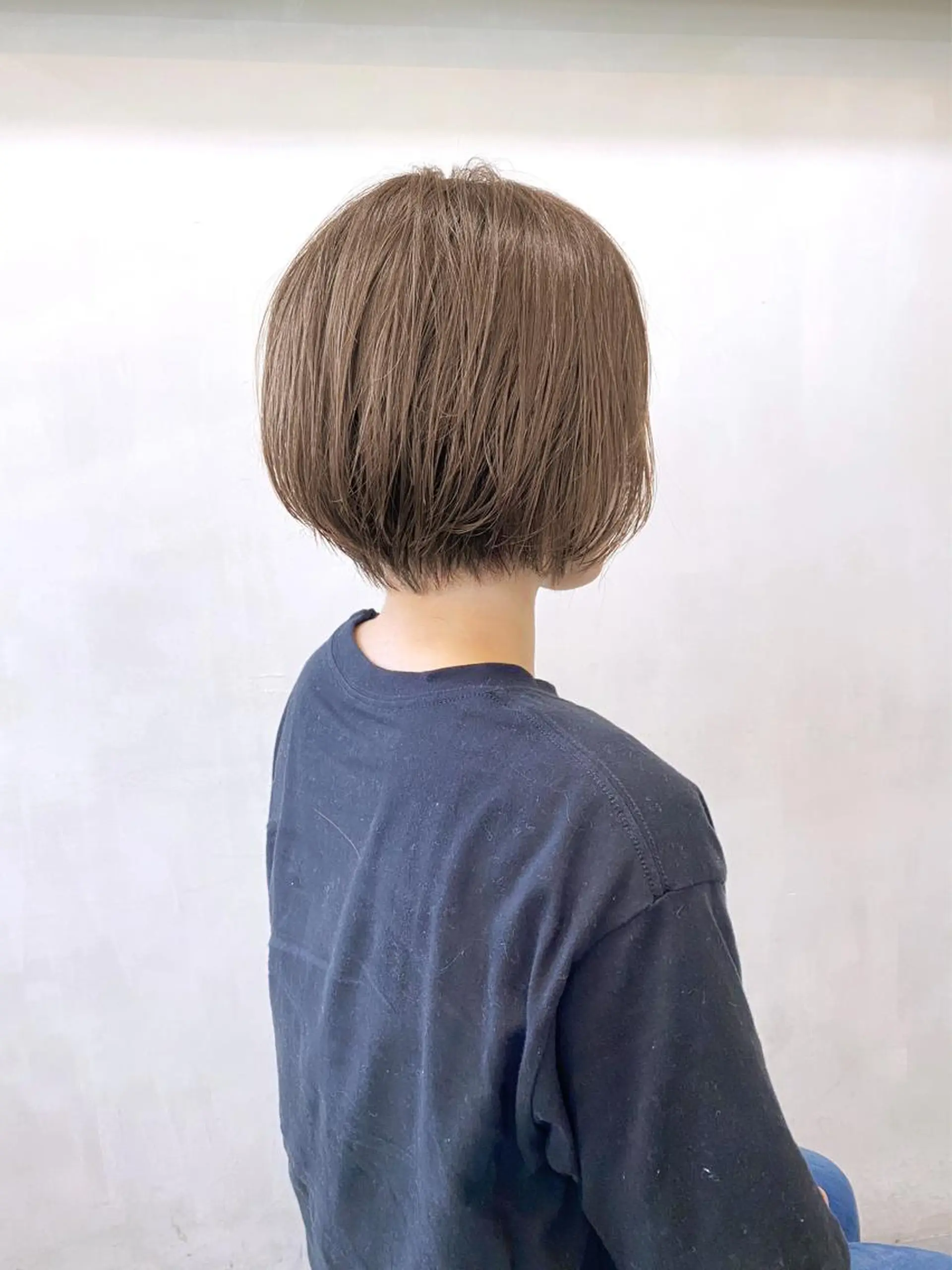 ショート カラー ブリーチ ハイライトカラー ハイライト カット ヘアカラー Happiness河原町店所属・進 詩織のヘアスタイル
