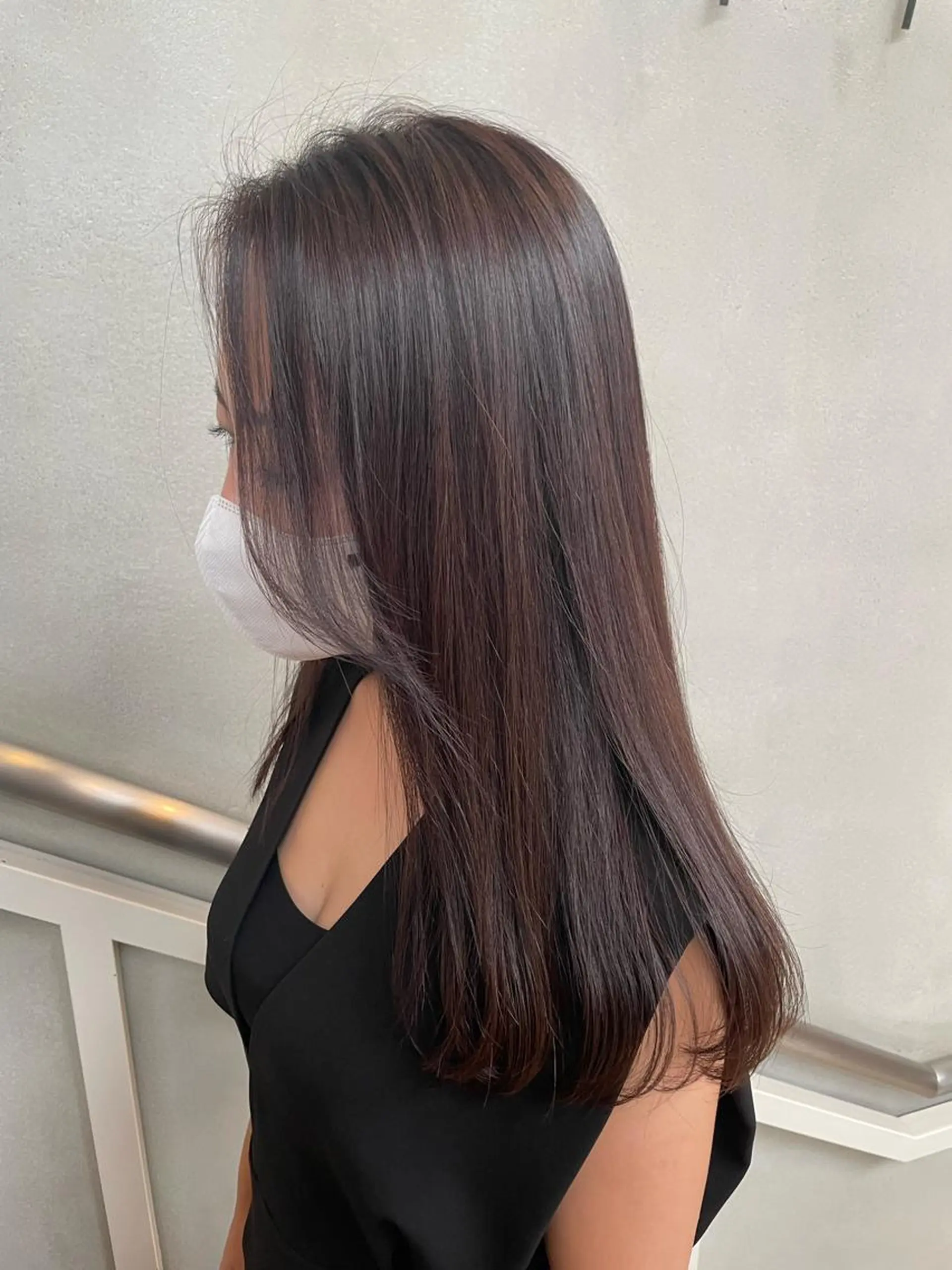 ロング 宮本 佳奈のヘアスタイル