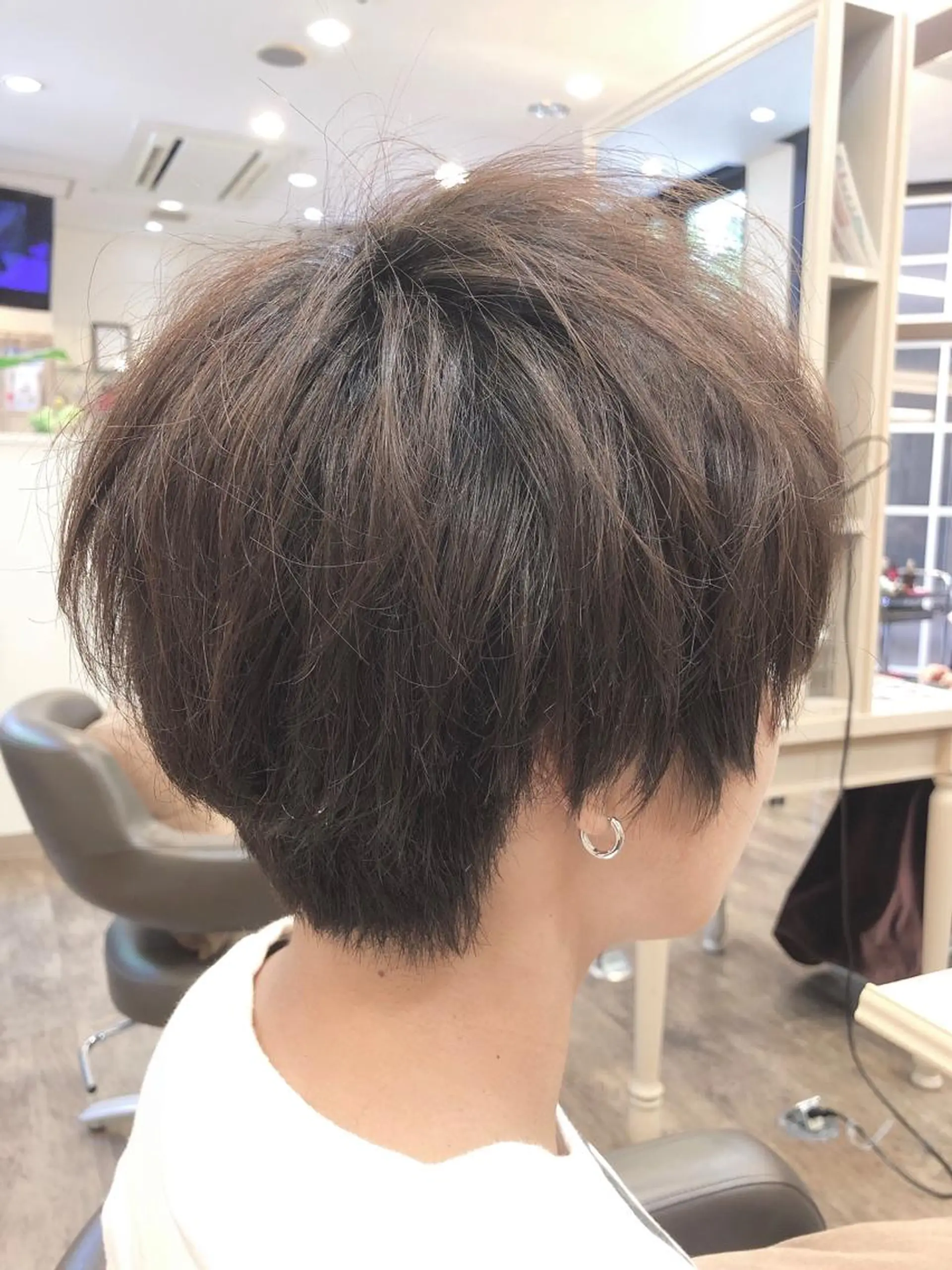 ショート ショートヘア カット ヘアカラー 尚平 髪質改善 大人のデザインカラーのその他イメージ