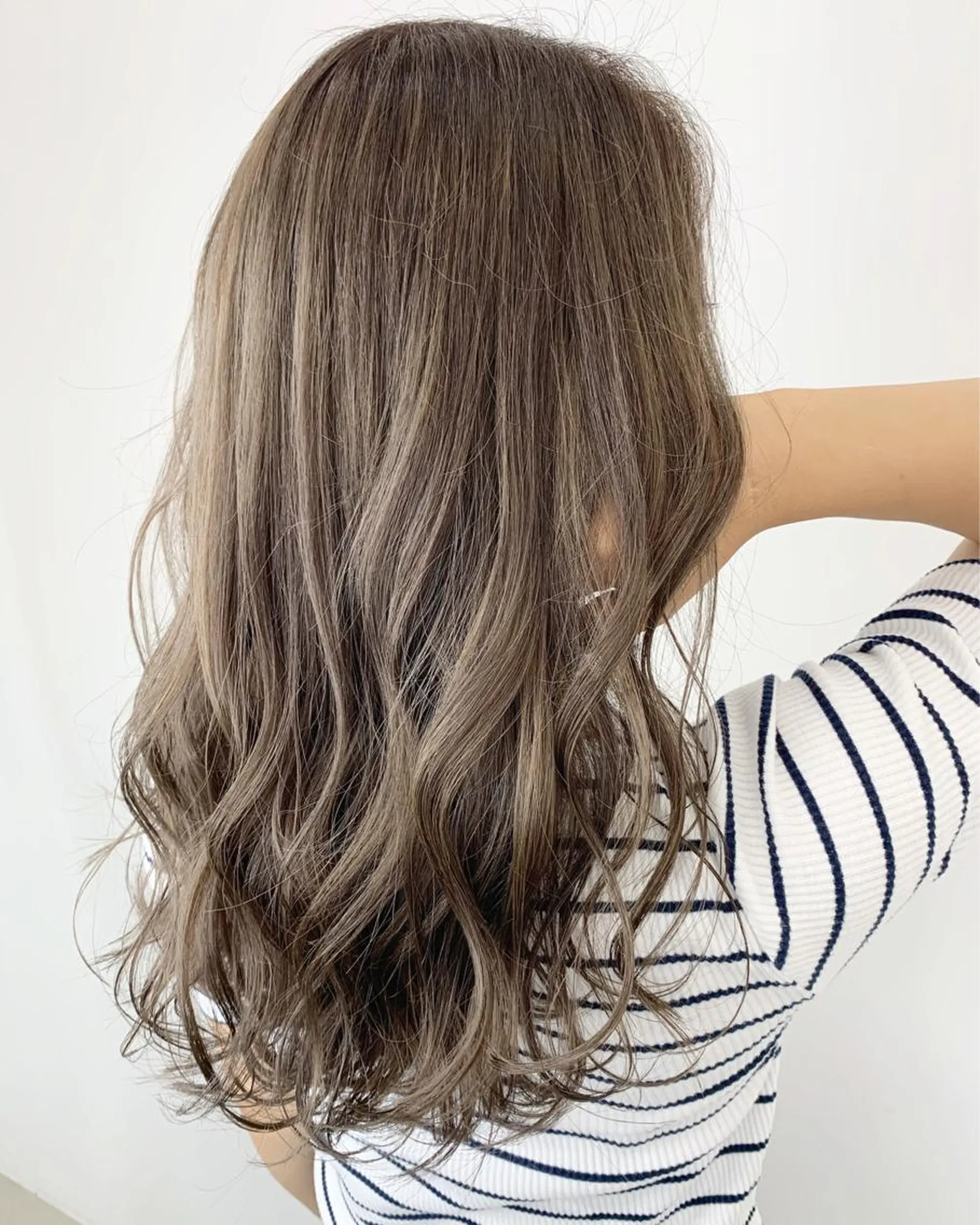 セミロング カット ヘアカラー トリートメント BOTANIUM by Rr SALON所属・山田 絵里菜のヘアスタイル