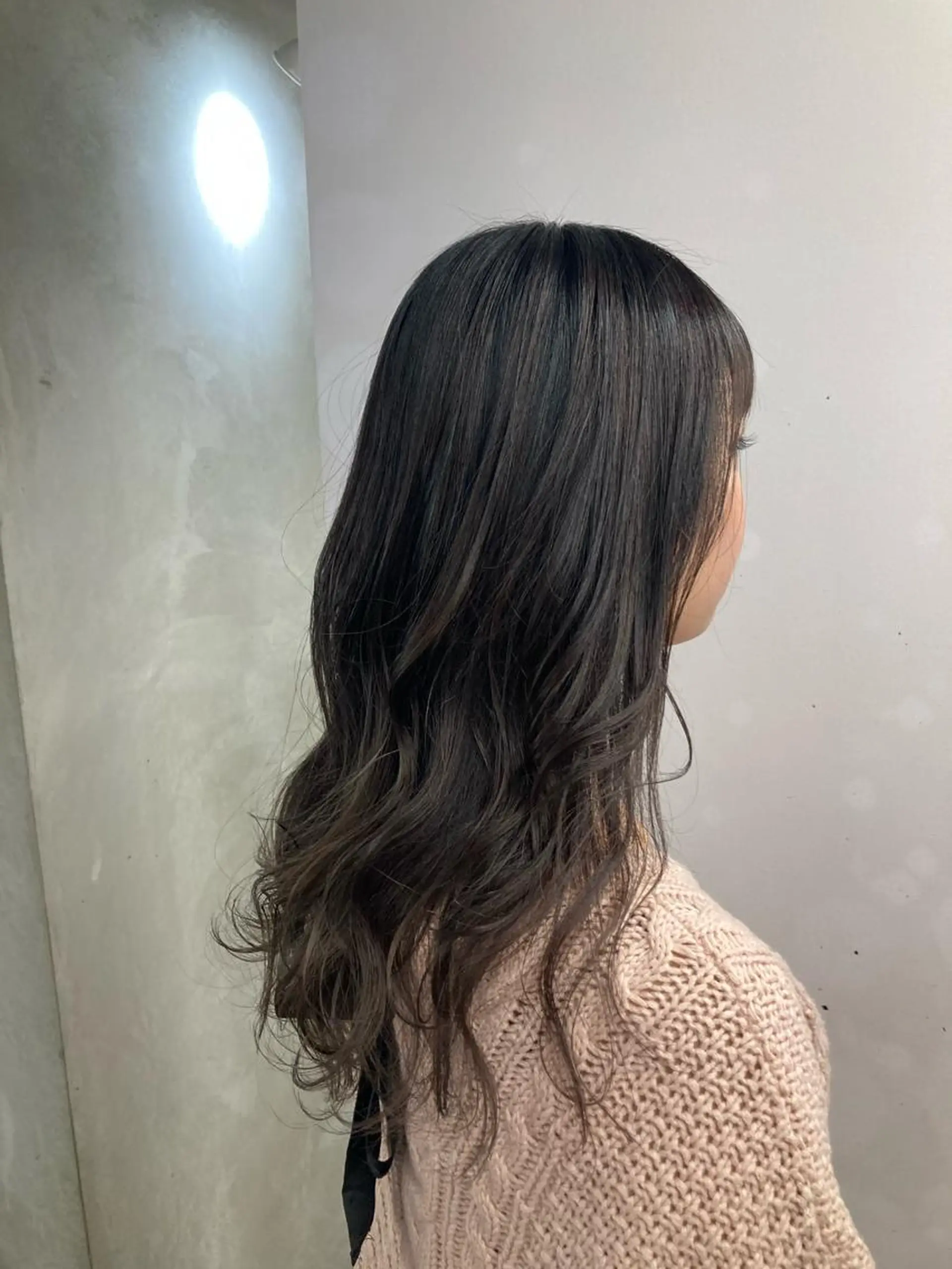 セミロング カラー グレージュ ハイライトカラー ハイライト ヘアカラー トリートメント ブリーチ&似合せボブ 田中寛十のヘアスタイル