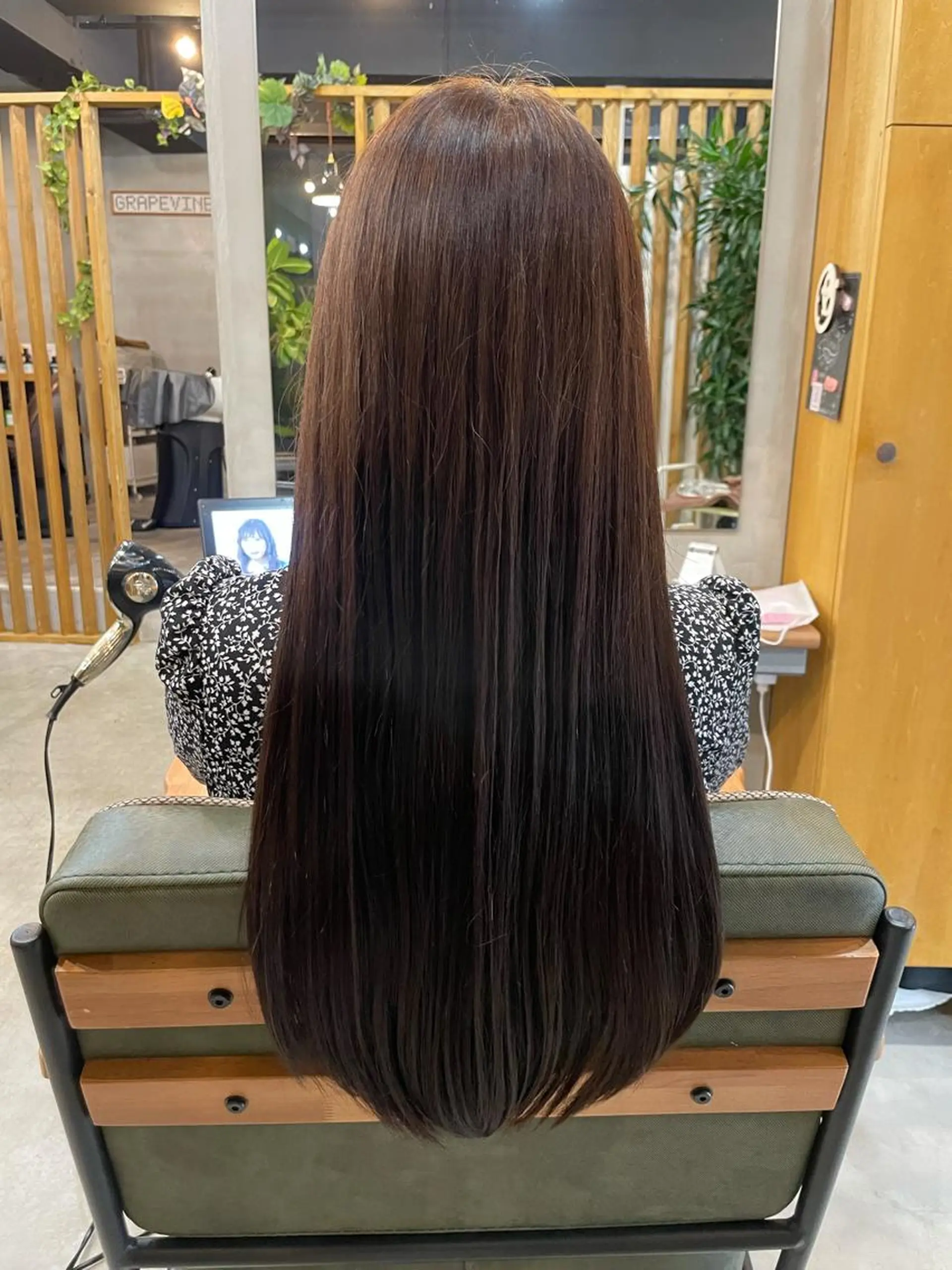 ロング カラー ヘアカラー hairsalon Laugh-ter所属・荻田 佳菜子のヘアスタイル